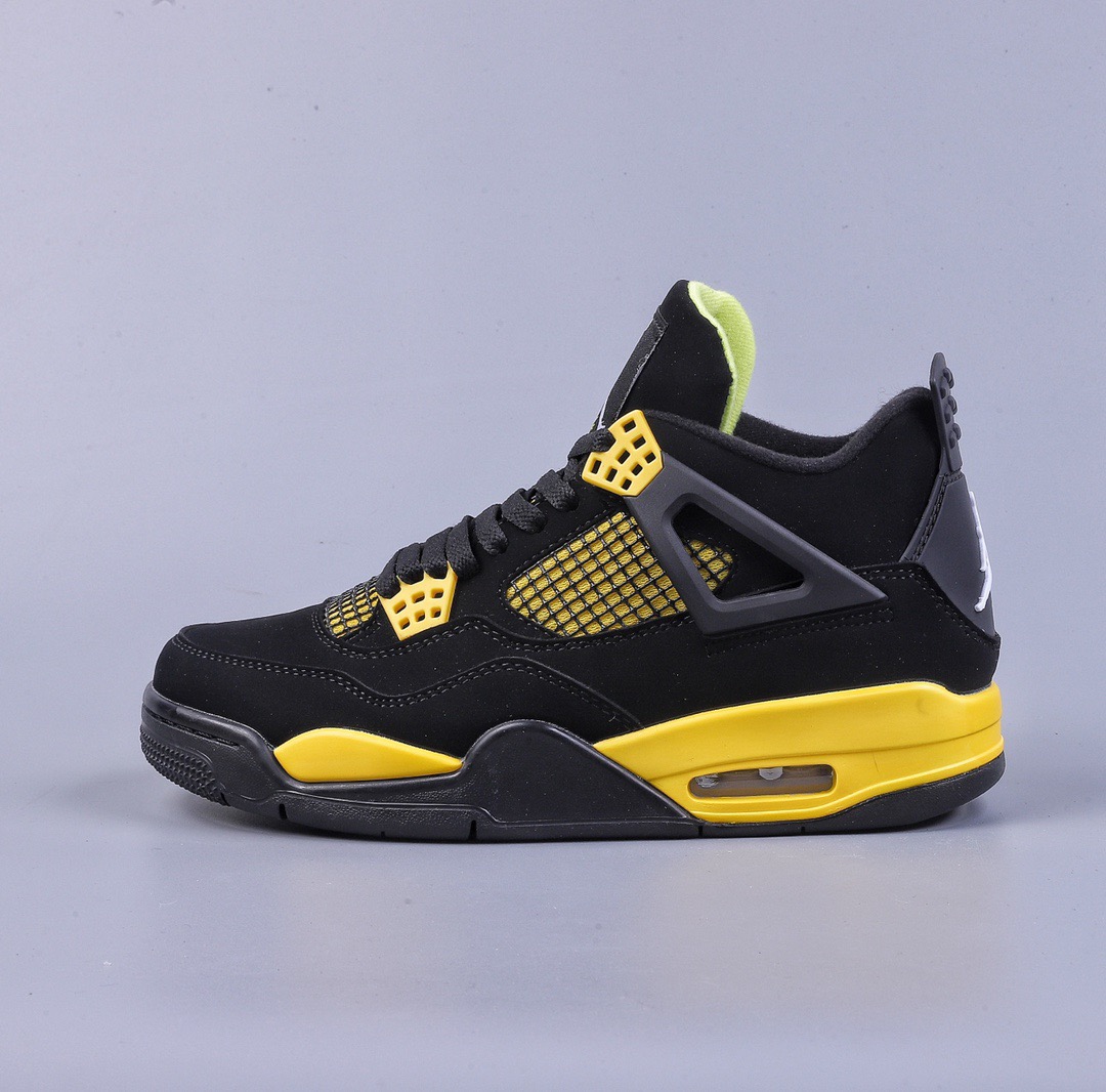 Nike Air Jordan 4 Retro