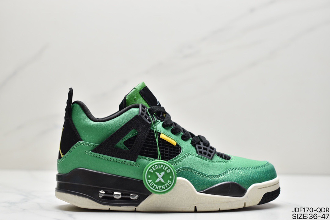 NIKE Air Jordan 4