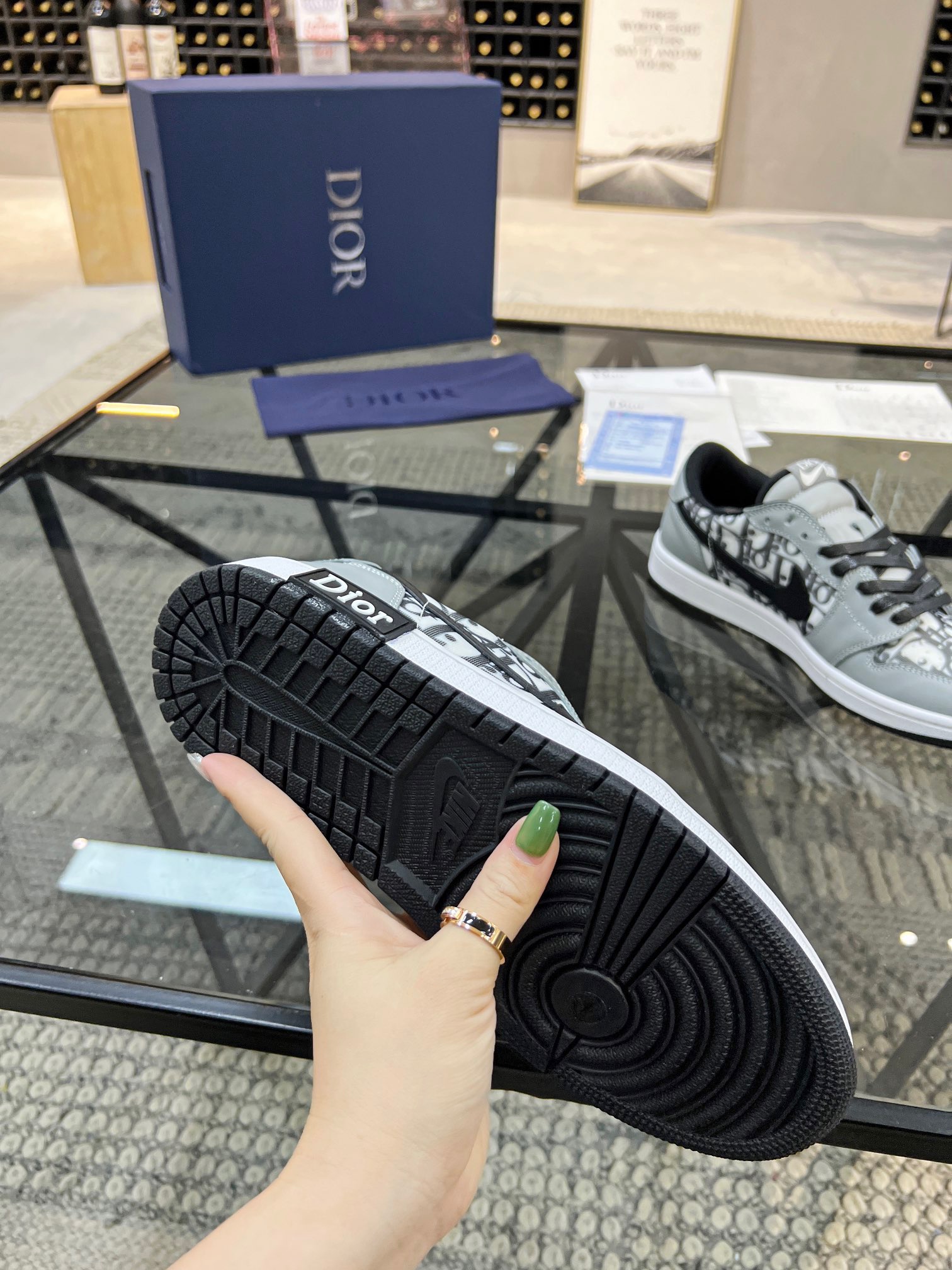 Men D*ior Top Sneaker