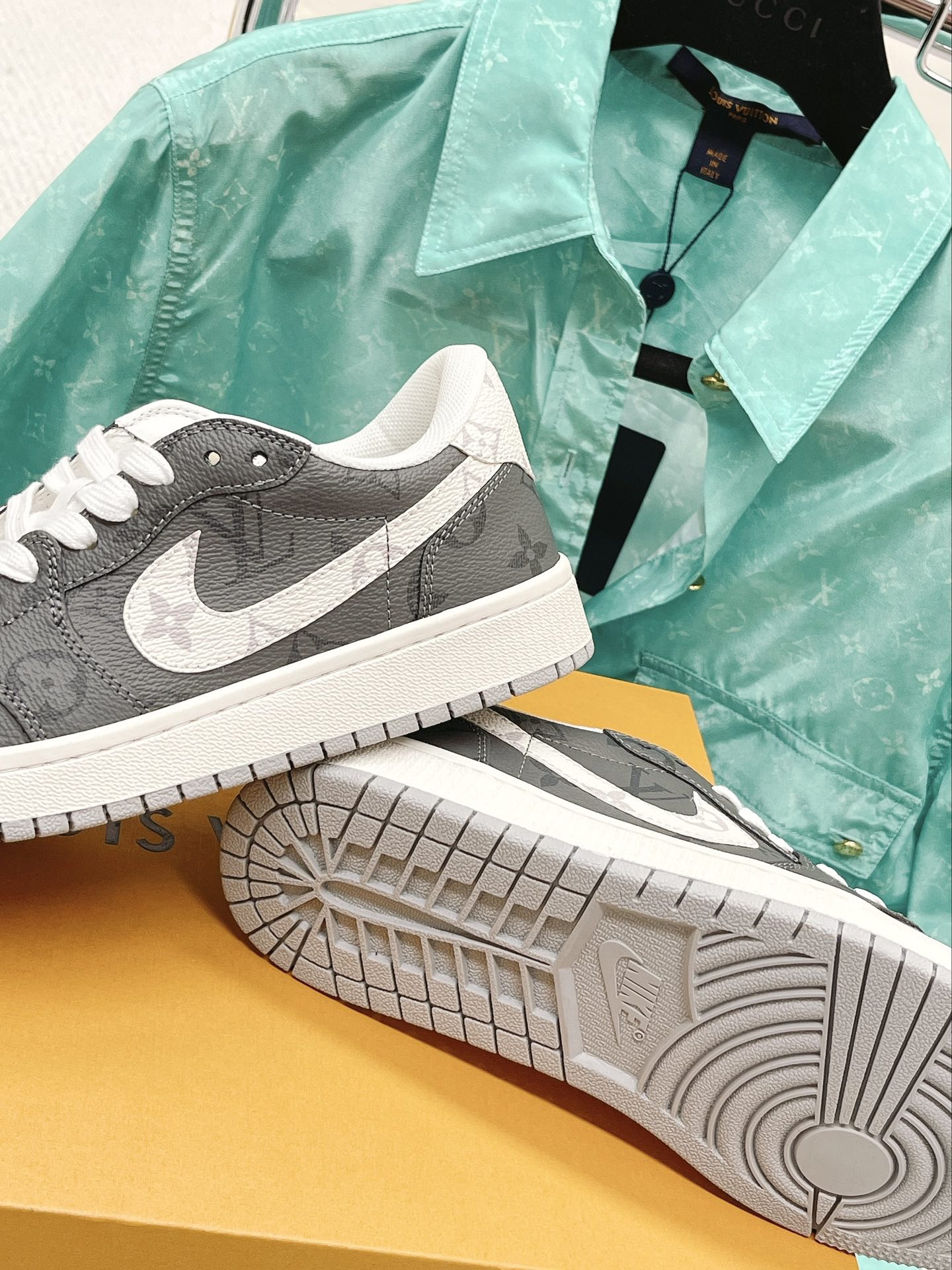 Men Women L*ouis V*uitton x NIKE Sneakers Maikesneakers