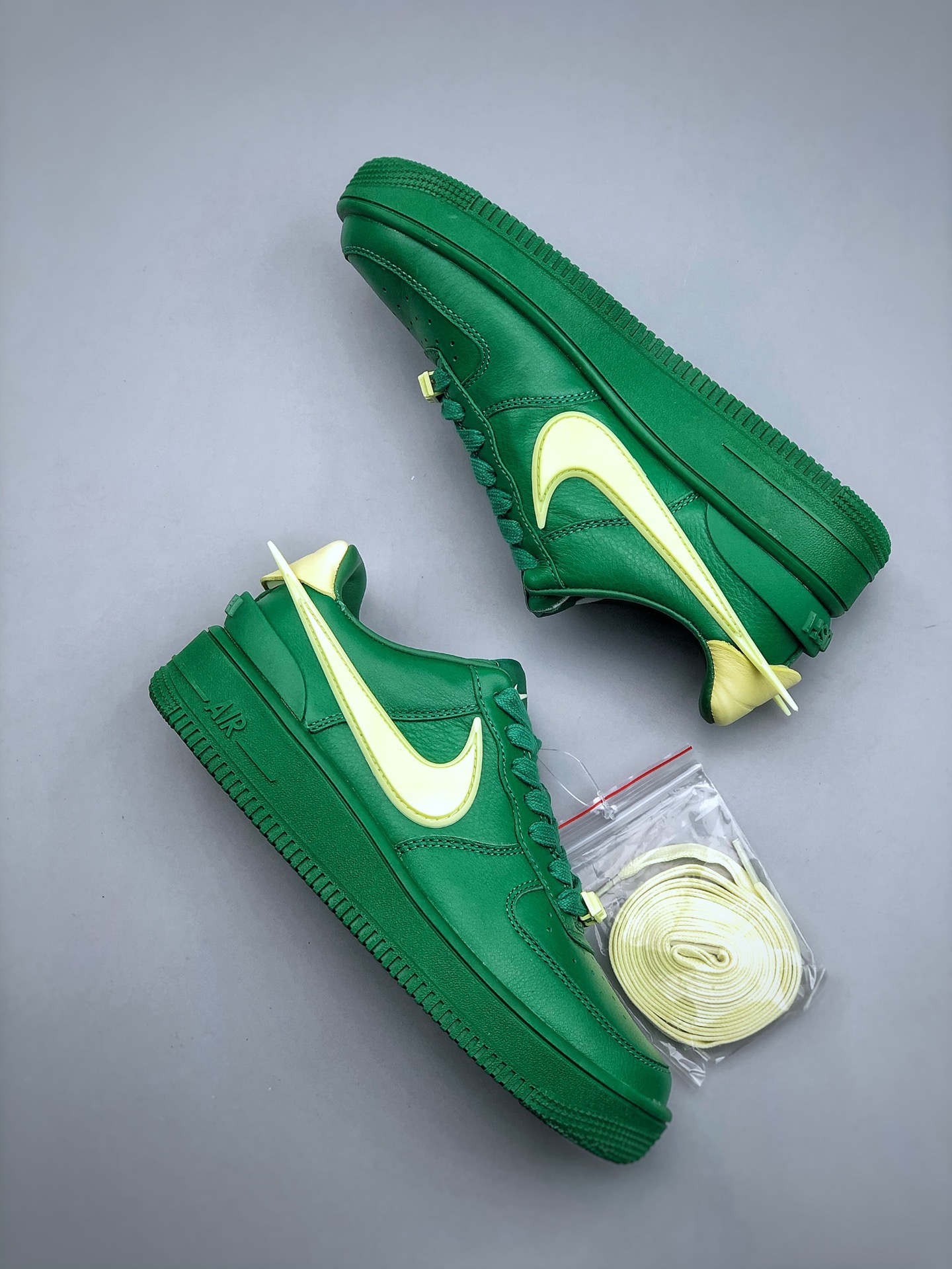 Nike + a* mbush Air Force 107