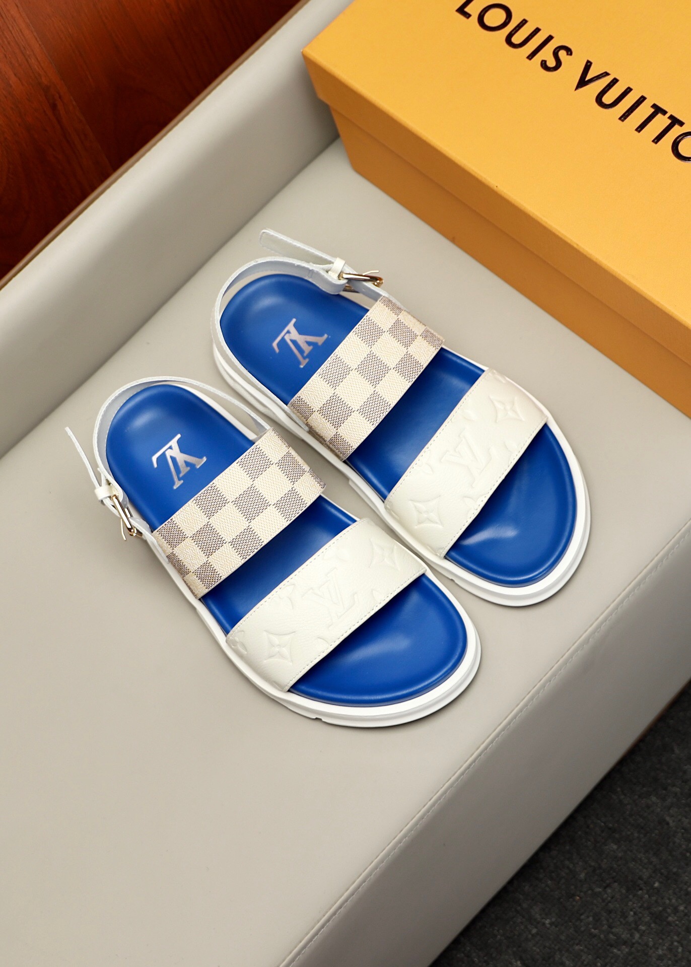 Men L*ouis V*uitton Top Slippers