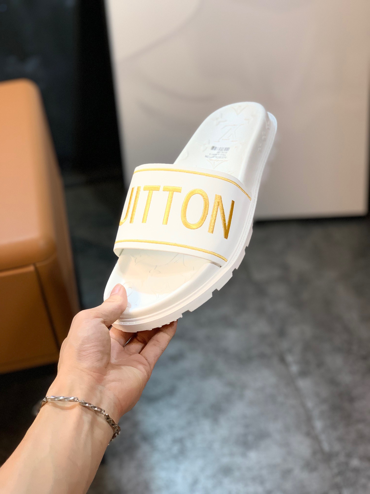 Men L*ouis V*uitton Top Slippers