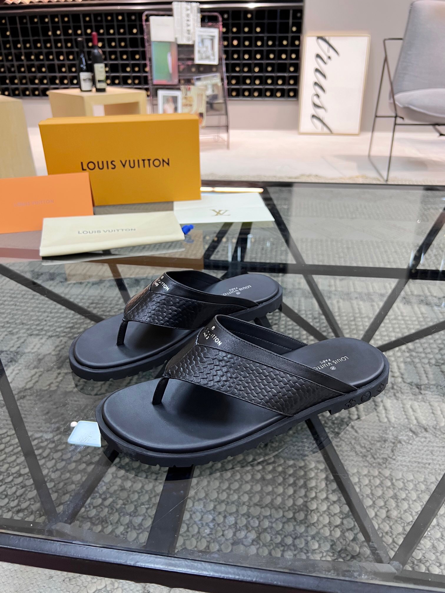 Men L*ouis V*uitton Top Slippers