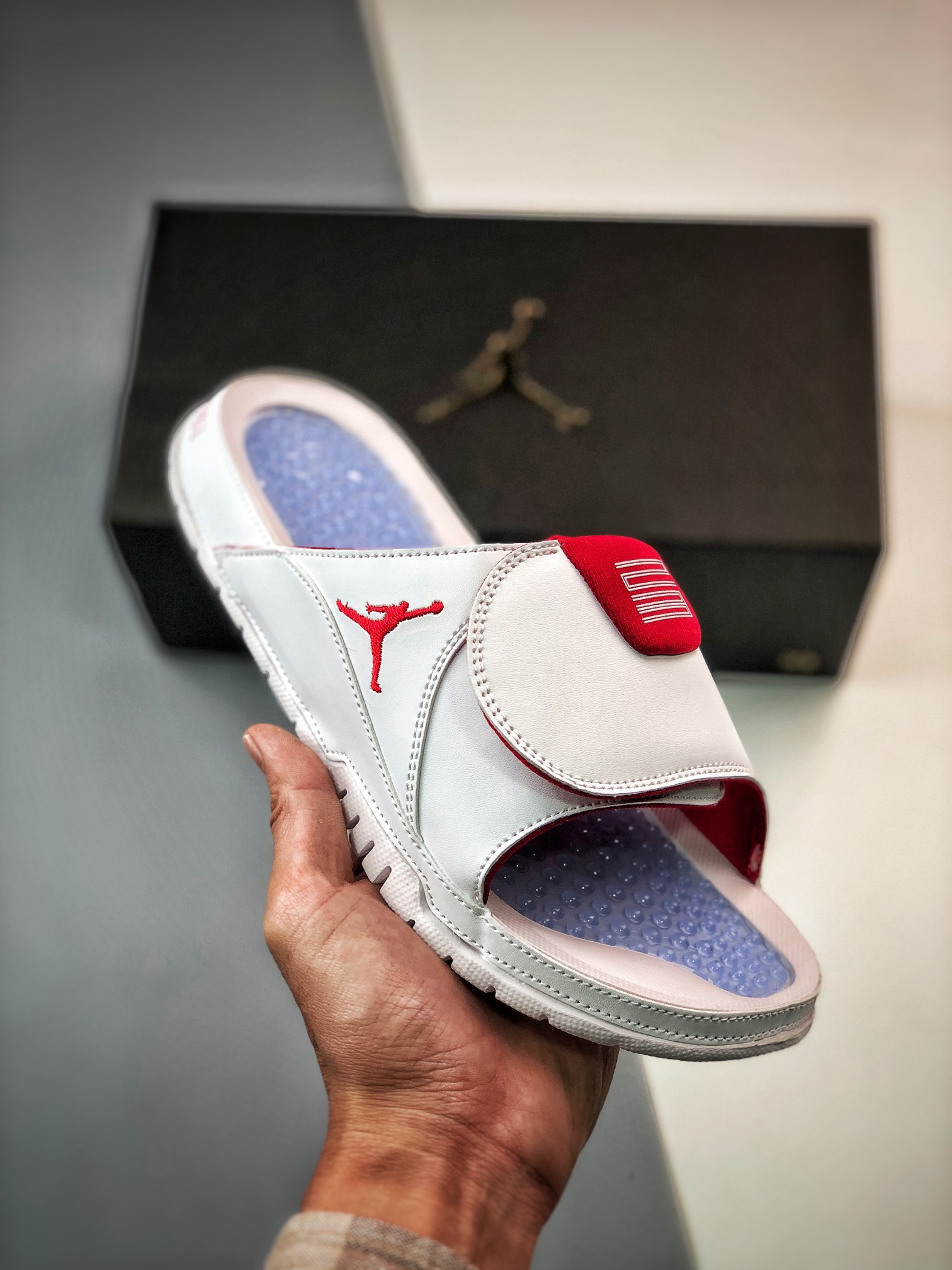 Nike Air Jordan 11 Slippers