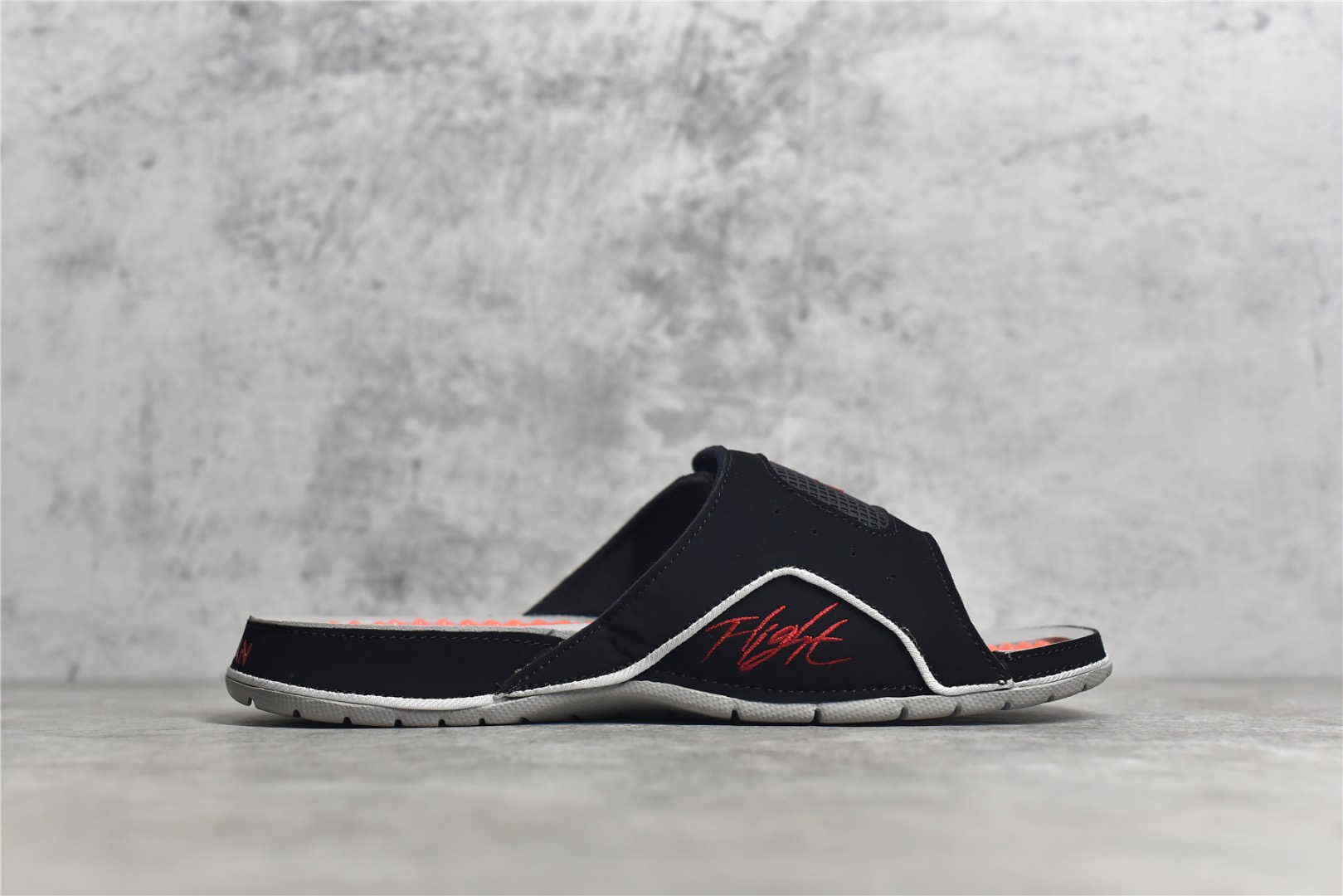 Nike Air Jordan 4 Slippers