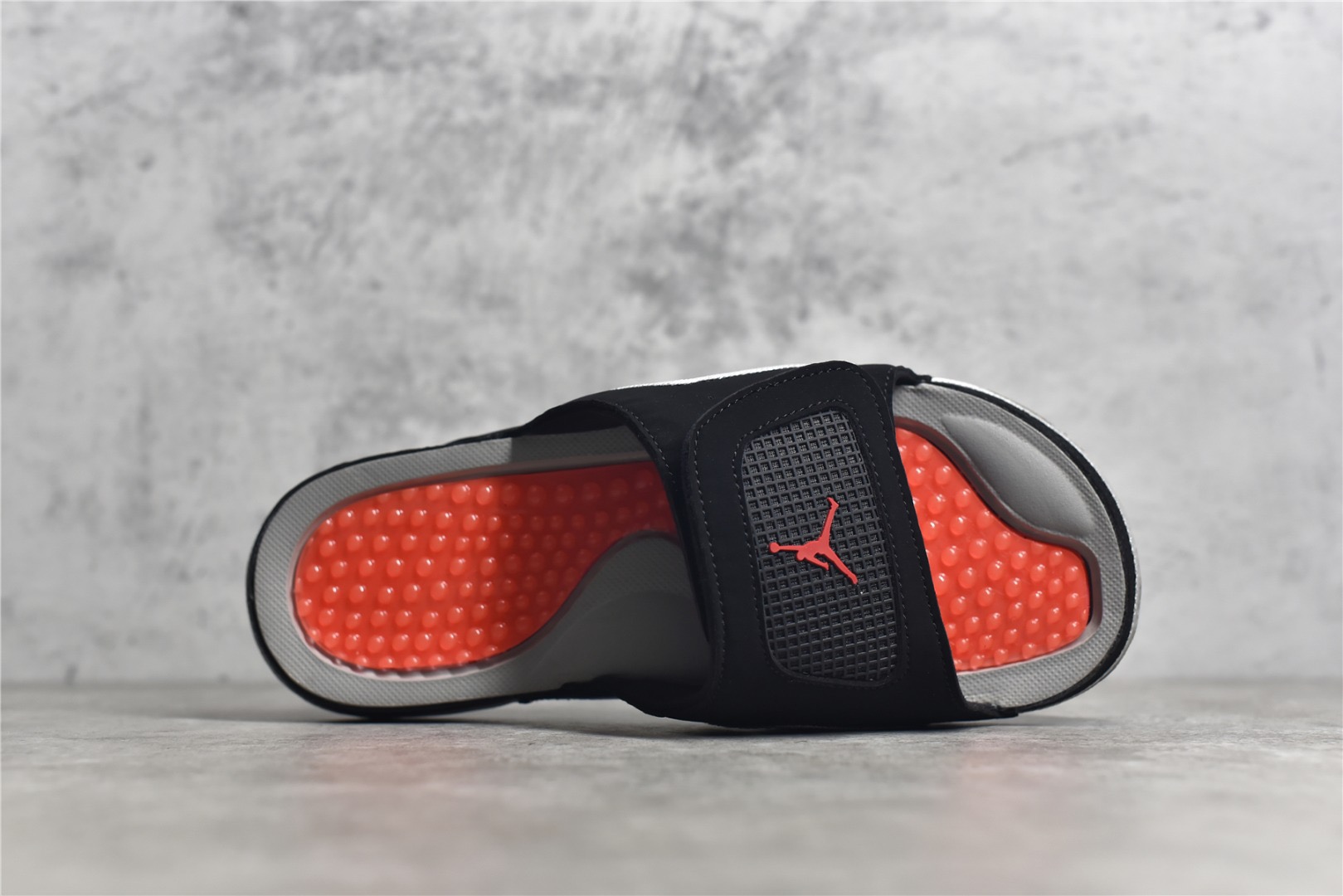 Nike Air Jordan 4 Slippers