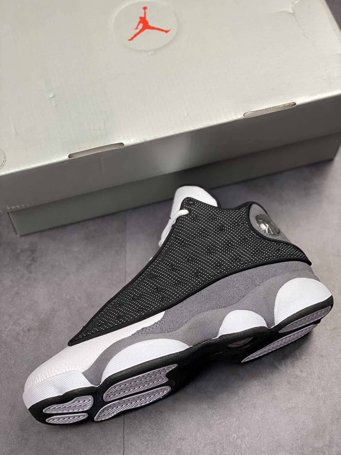 Air Jordan 13