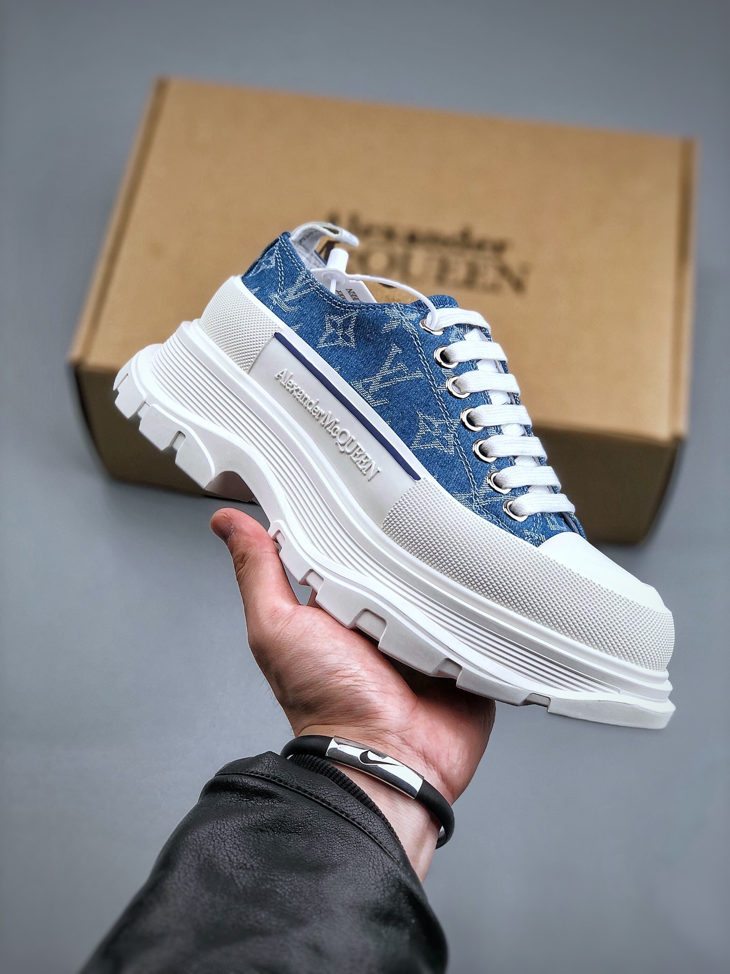 Women A*lexander M*cqueen Top Sneaker