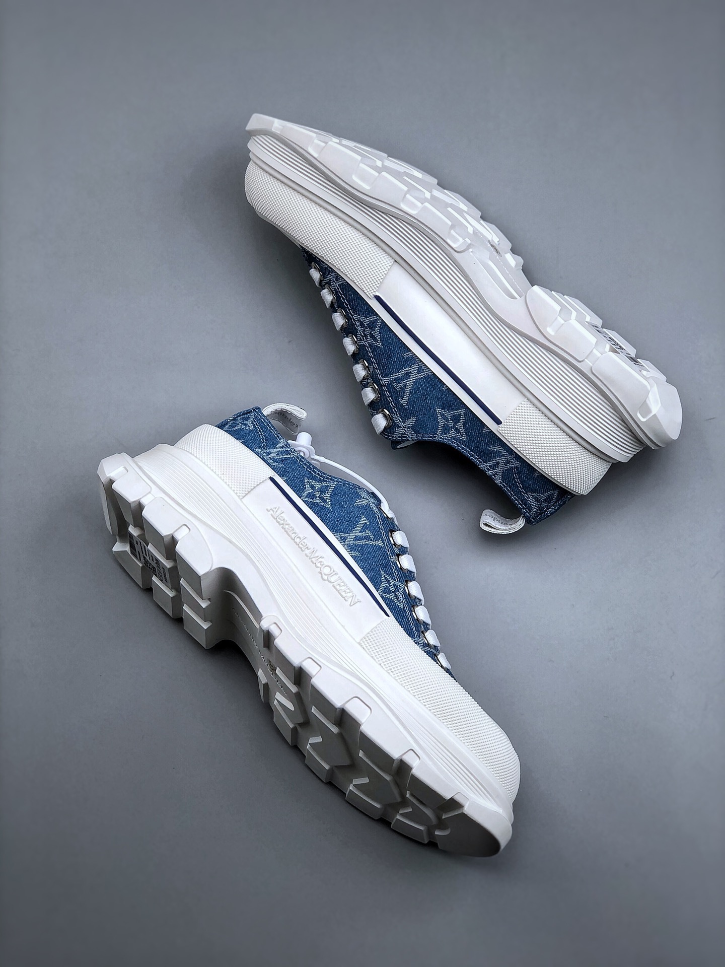 Women A*lexander M*cqueen Top Sneaker