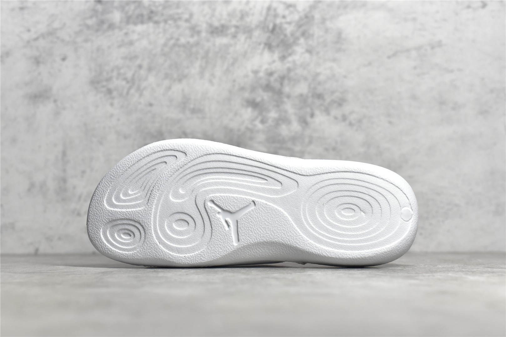 Nike Air Jordan 6 Slippers