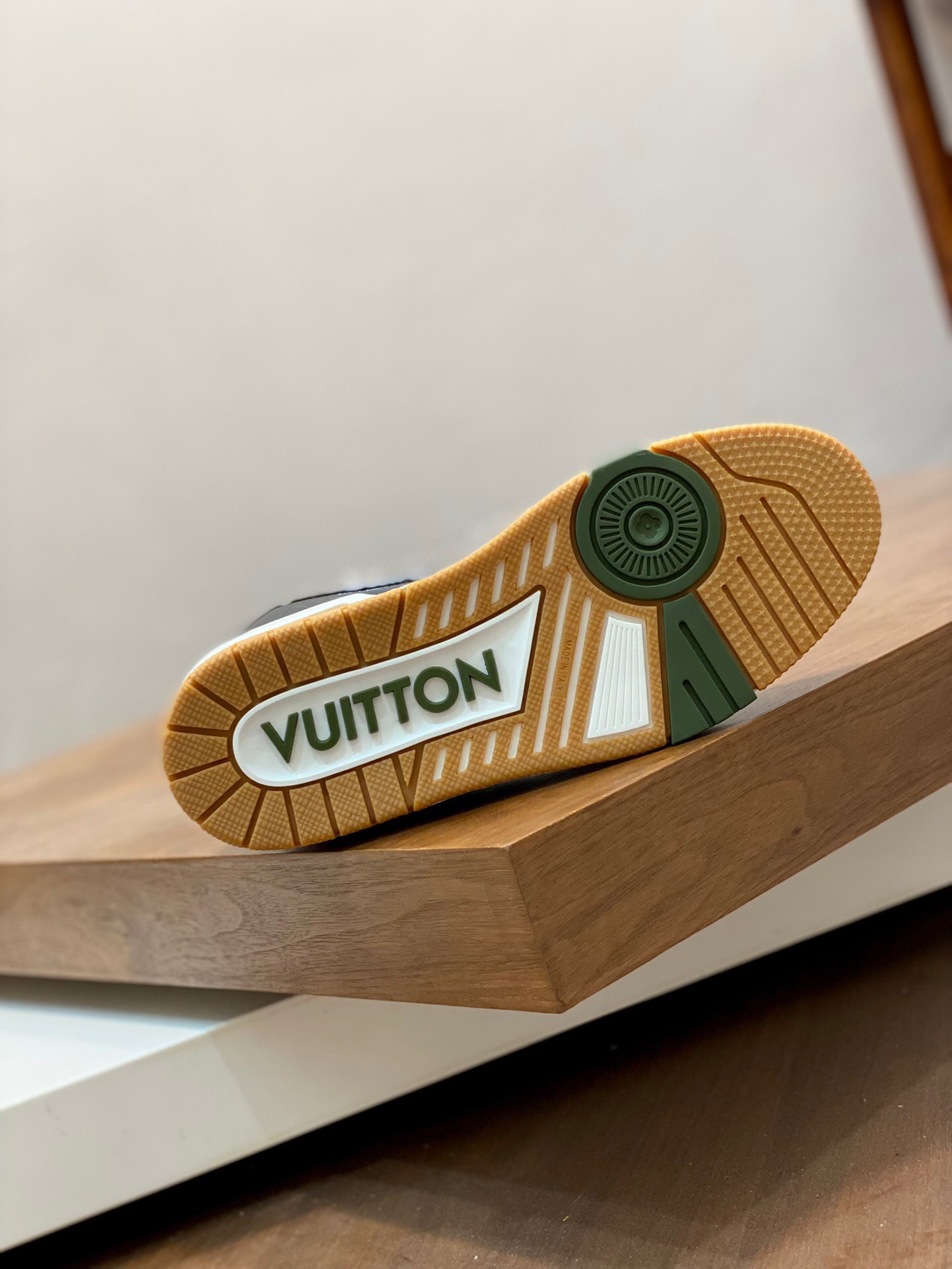 Men L*ouis V*uitton Top Sneaker Maikesneakers