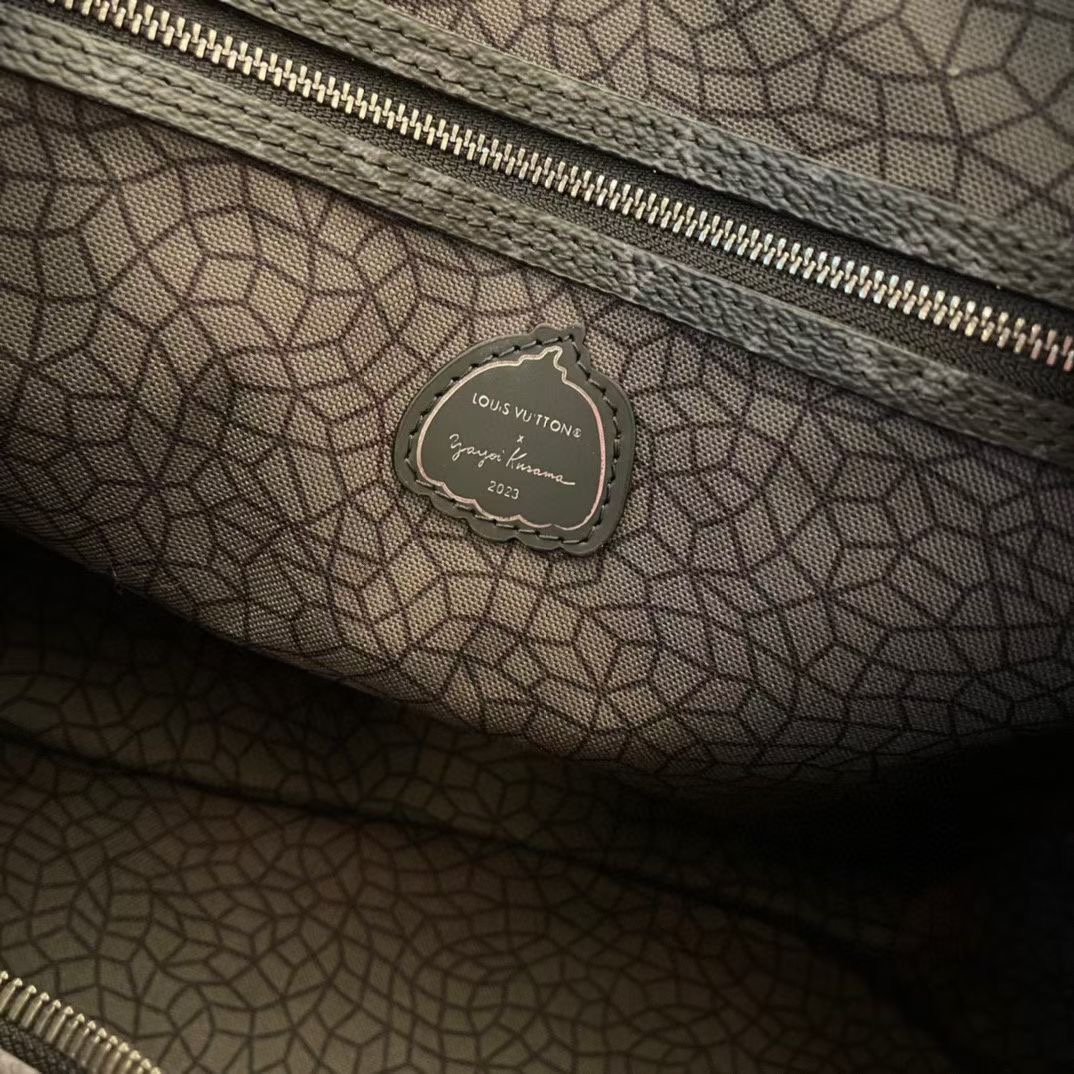 L*ouis V*uitton Top Bag