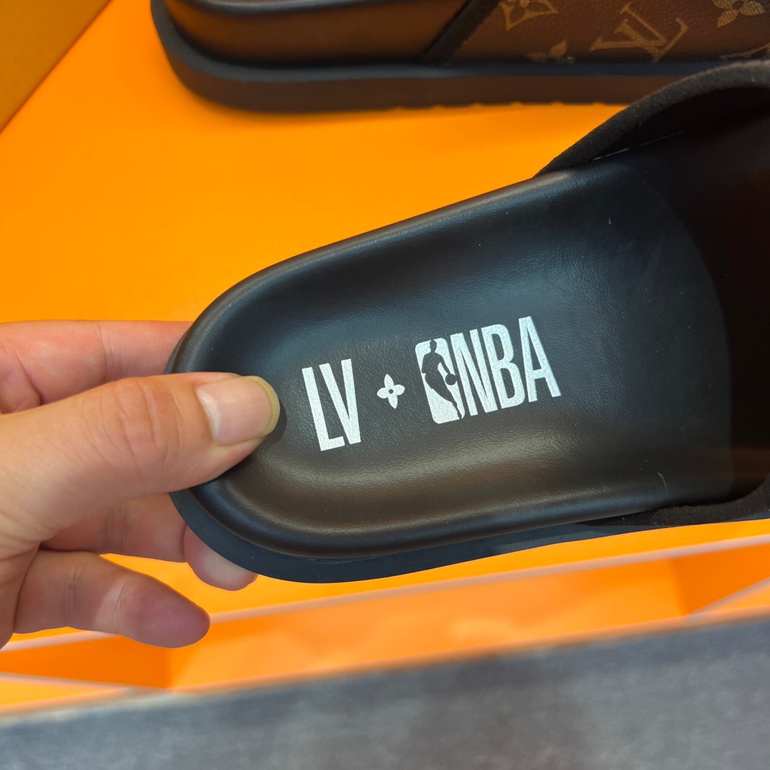 Men L*ouis V*uitton Top Slippers