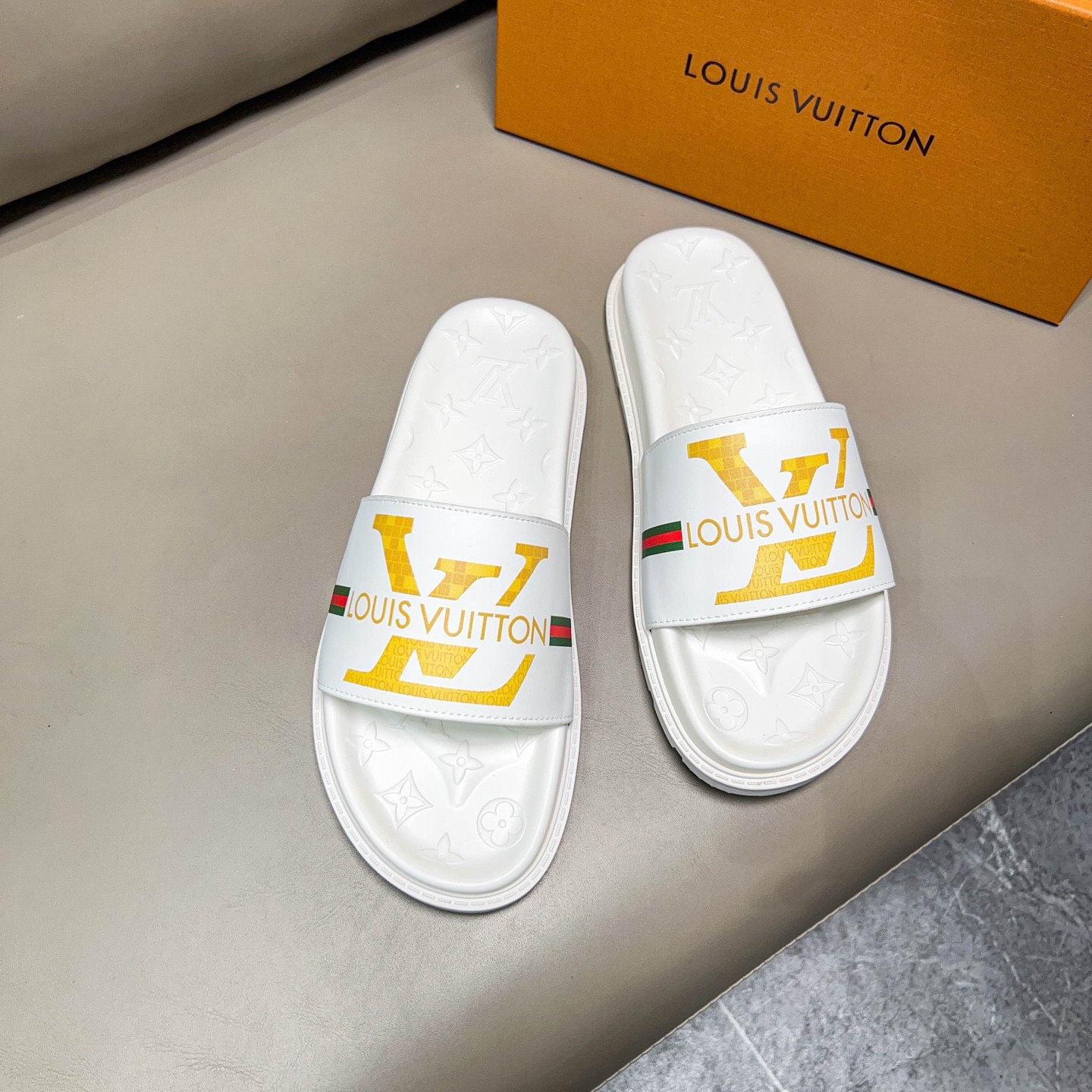 Men L*ouis V*uitton Top Slippers