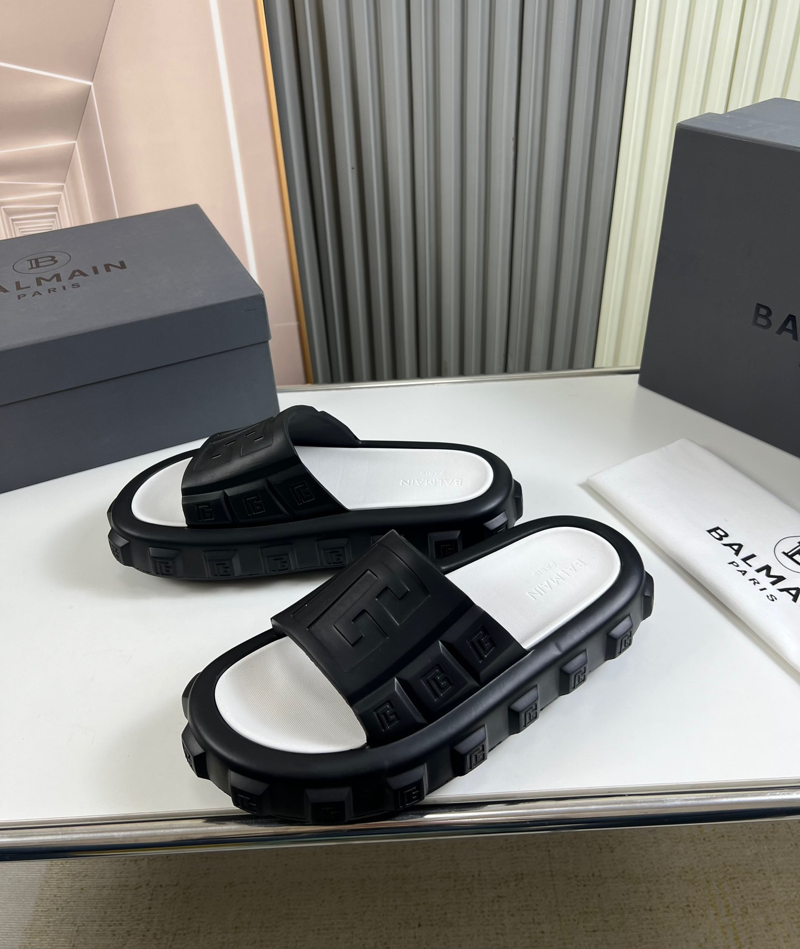 Men B*almain Top Slippers Maikesneakers