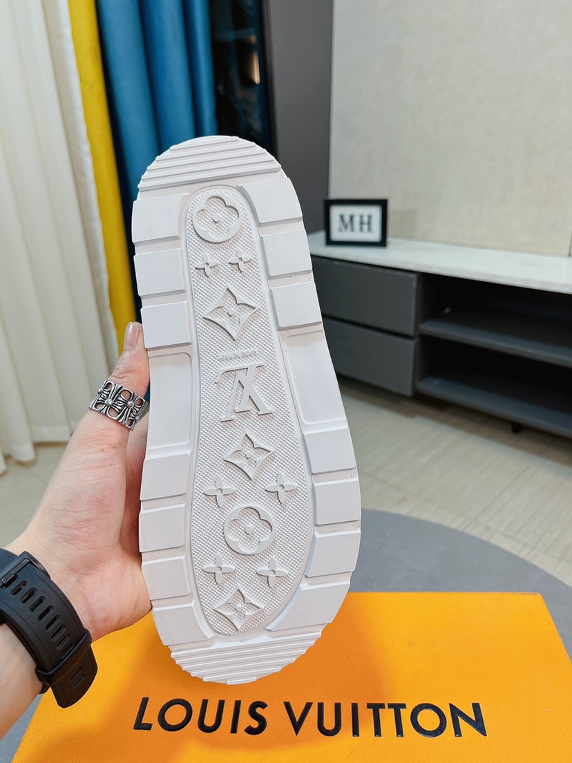 Men L*ouis V*uitton Top Slippers