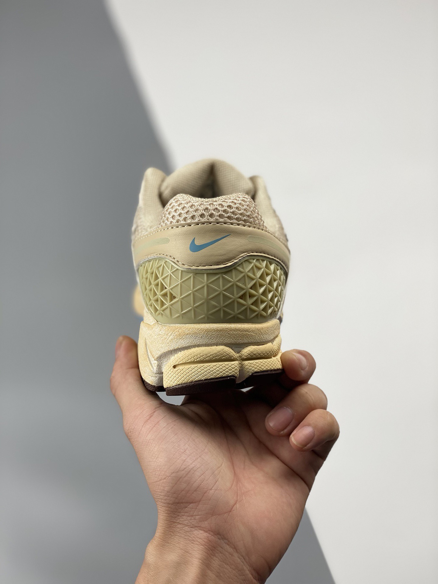 Nike Zoom Vomero 5 SP