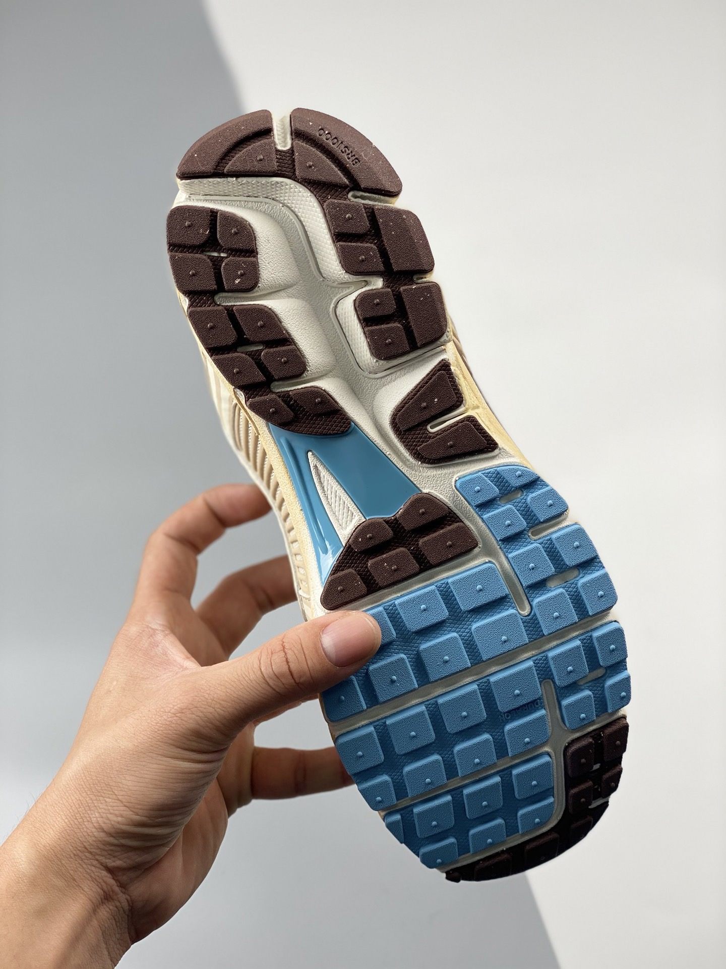 Nike Zoom Vomero 5 SP