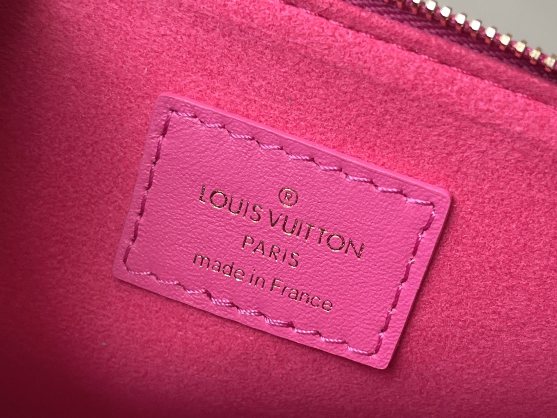 L*ouis V*uitton Top Bag