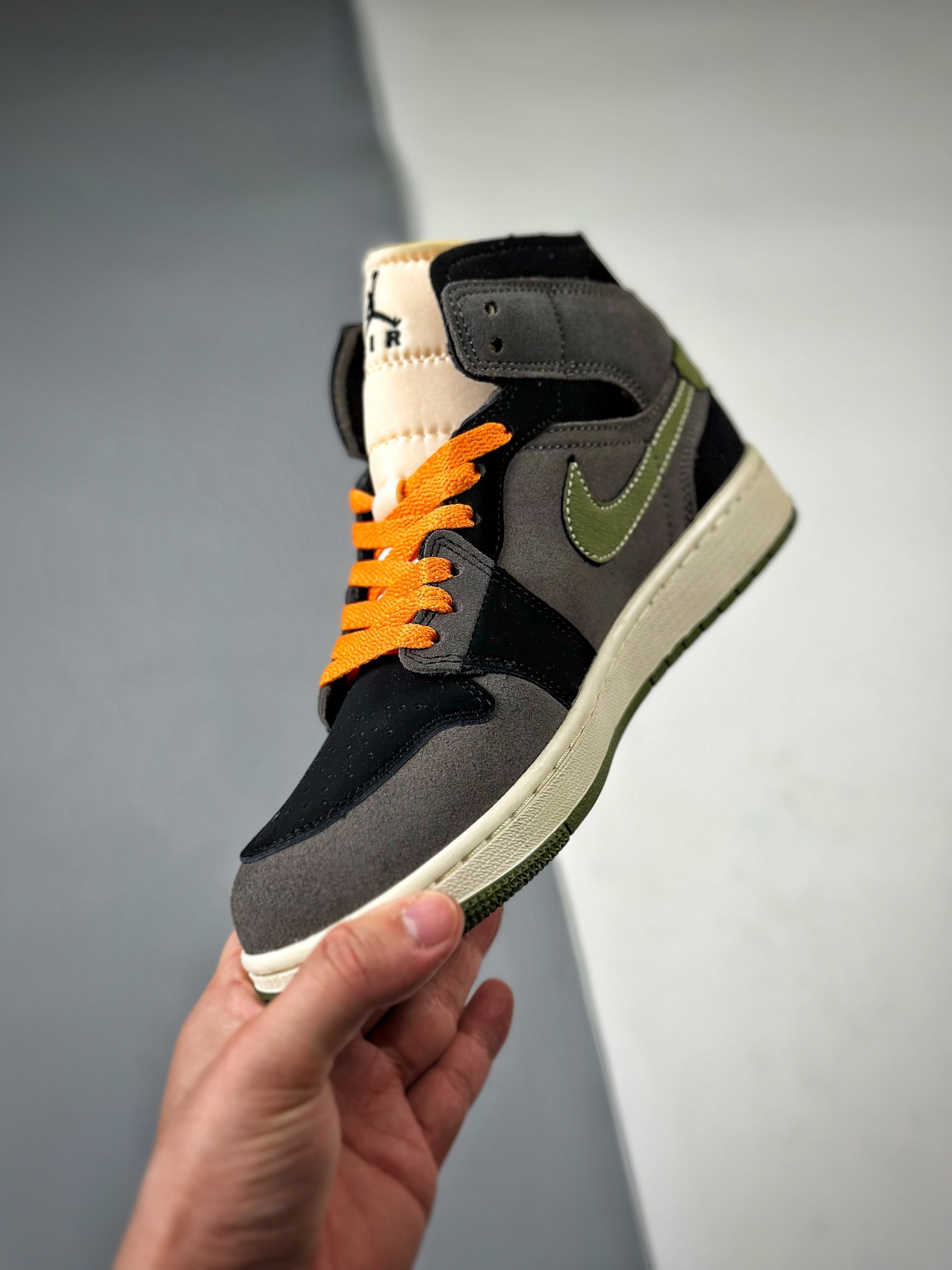 Air Jordan 1 High AJ1