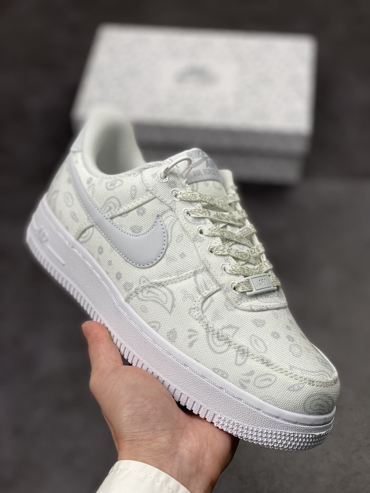 Nike Air Force 1