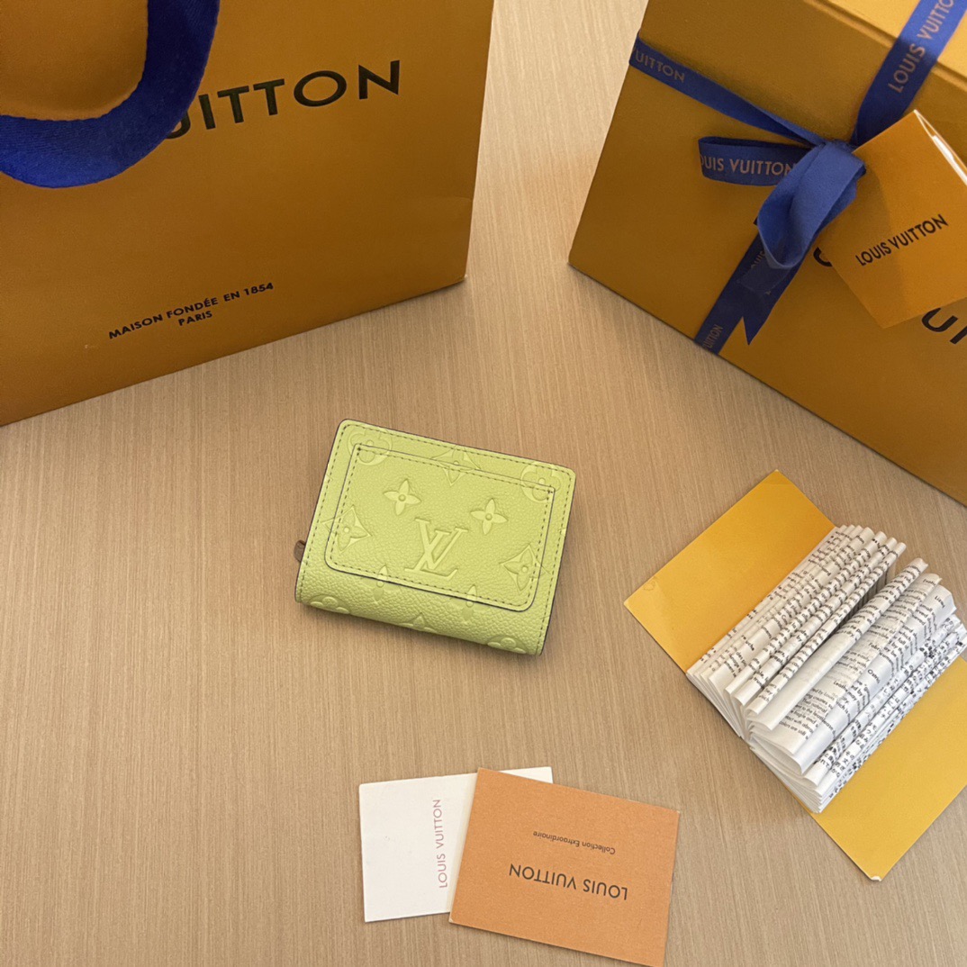 L*ouis V*uitton Top Bag