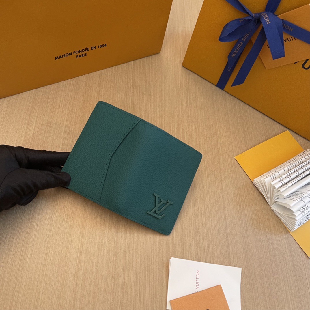 L*ouis V*uitton Top Bag