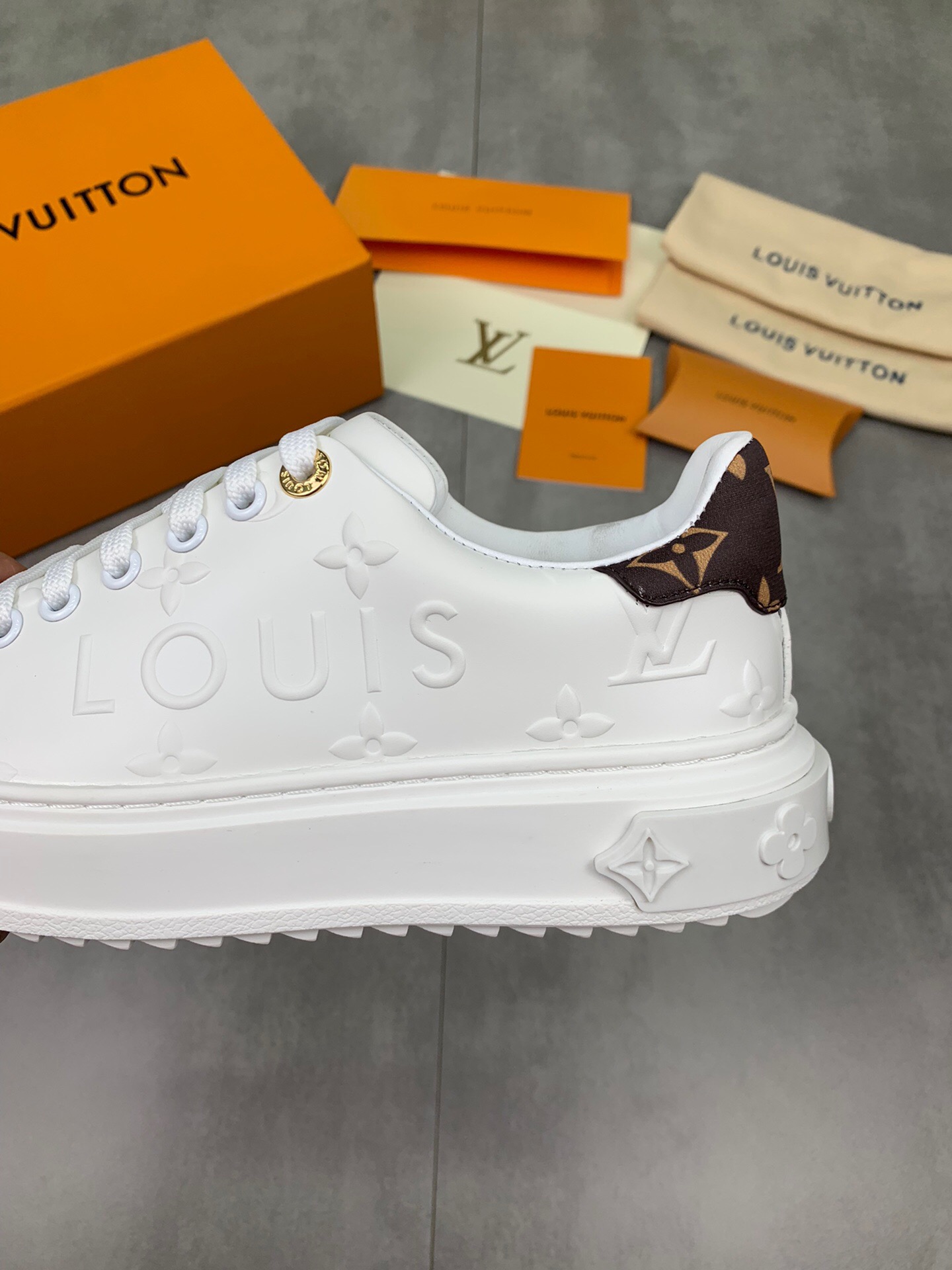 women Men L*ouis V*uitton Top Sneaker