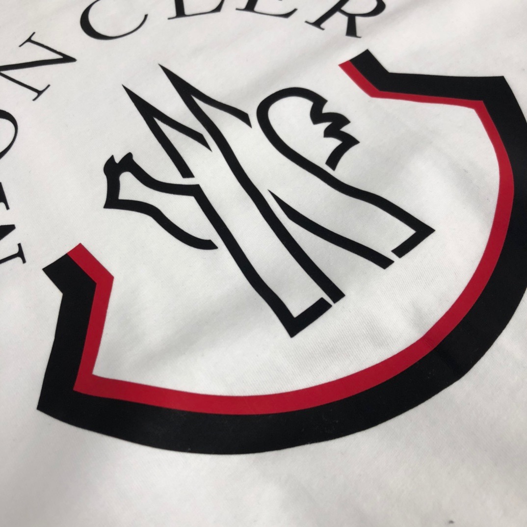 Men T-shirt Top Quality 2023