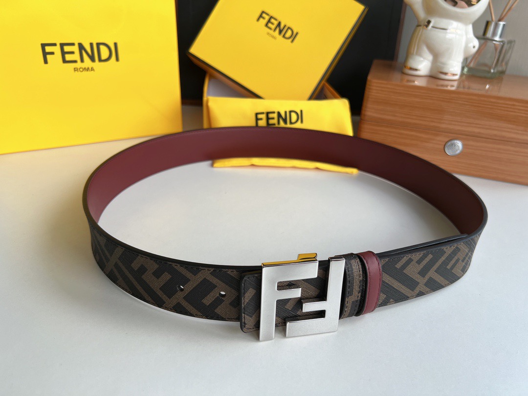 L*ouis V*uitton Top Version 40MM