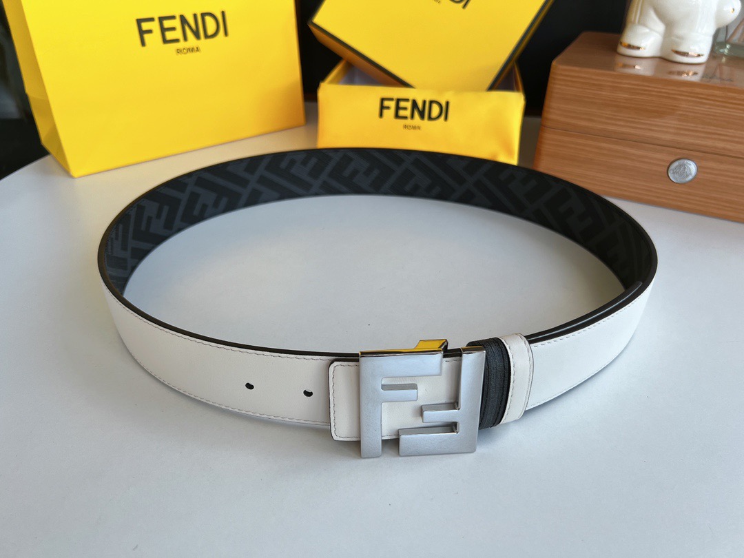 L*ouis V*uitton Top Version 40MM