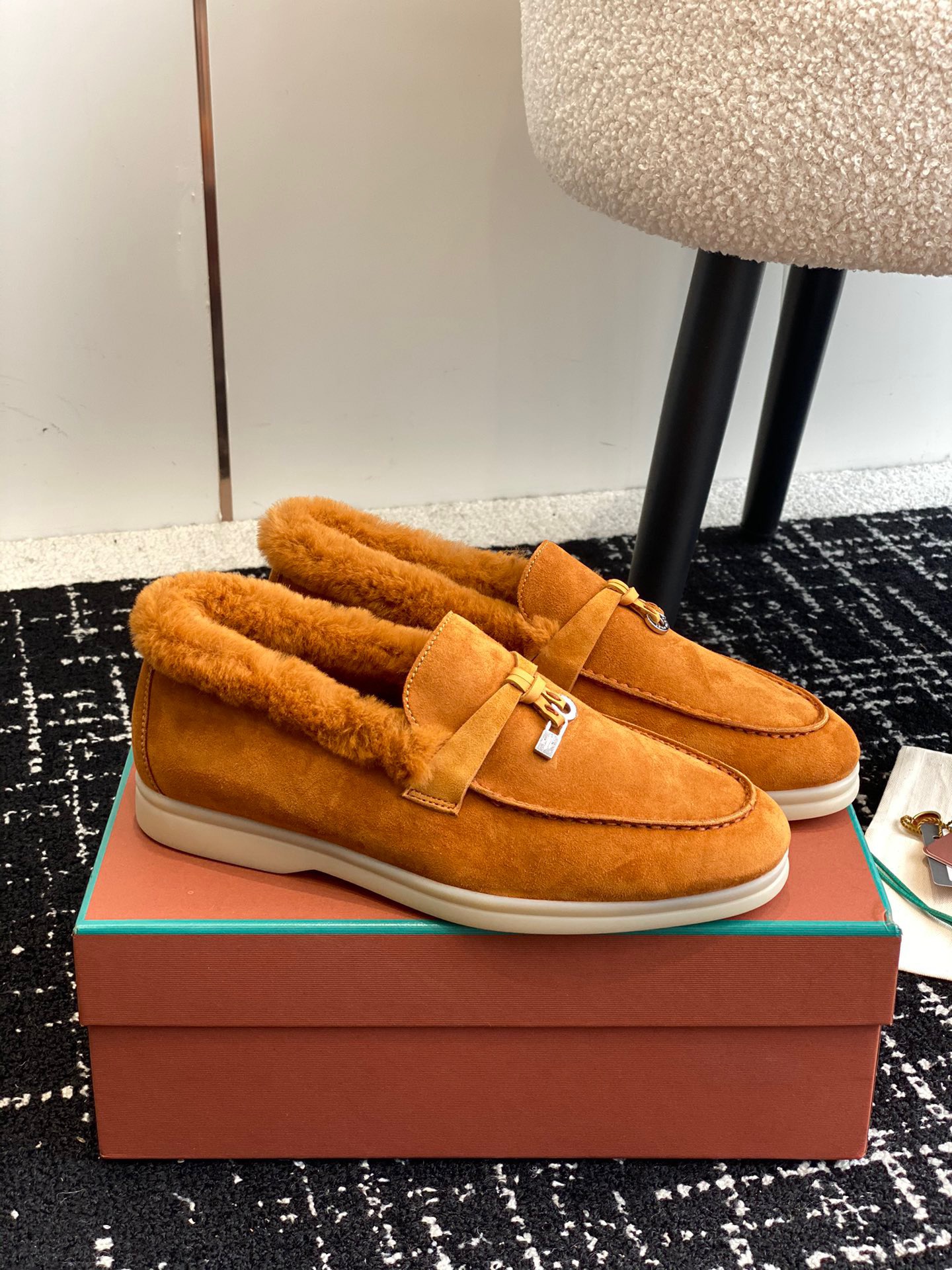 Women L*oro P*iana Top Loafer （）