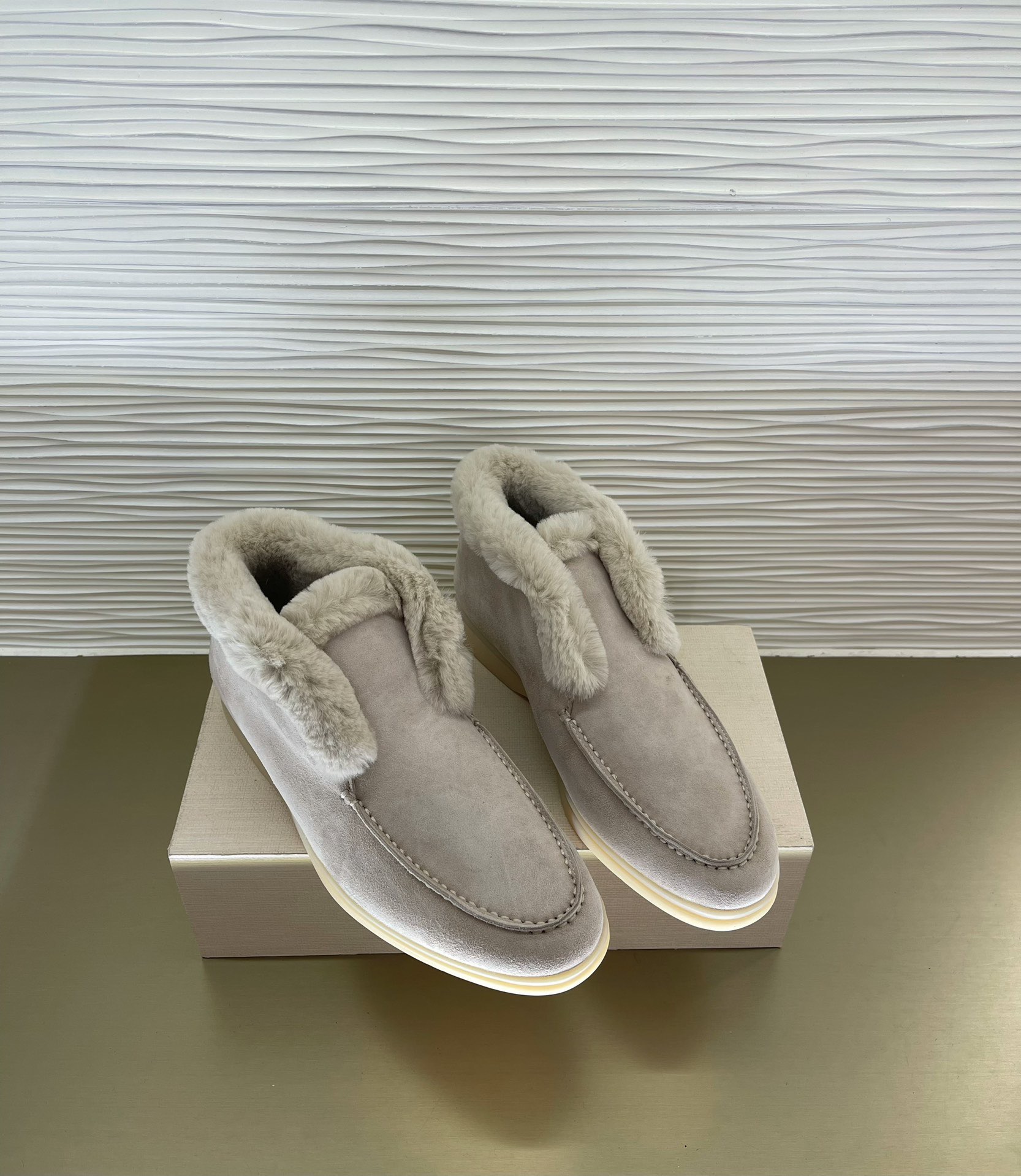 Women L*oro P*iana Top Loafer （）