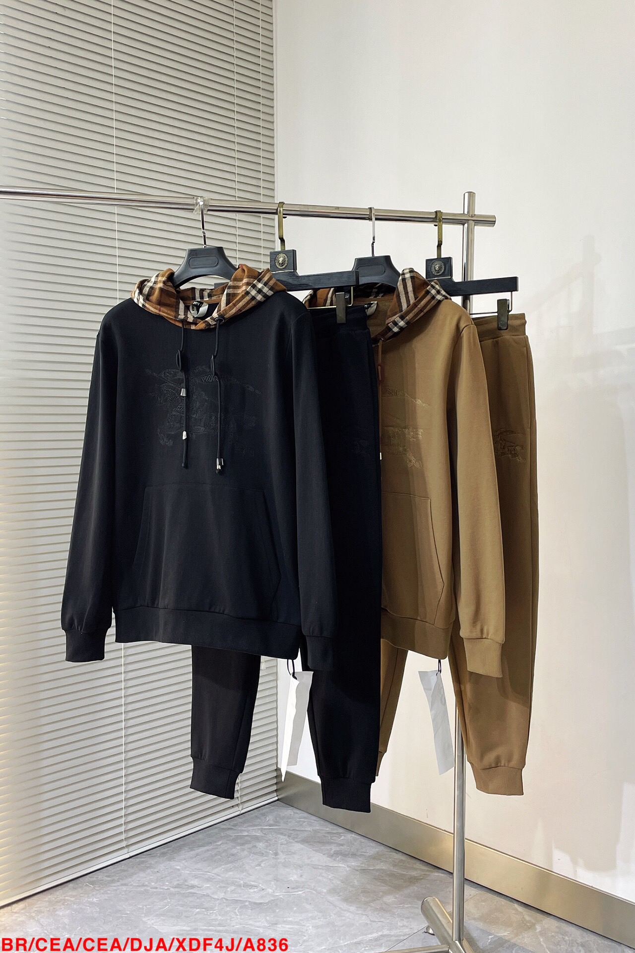 Men suits Top Quality 2023