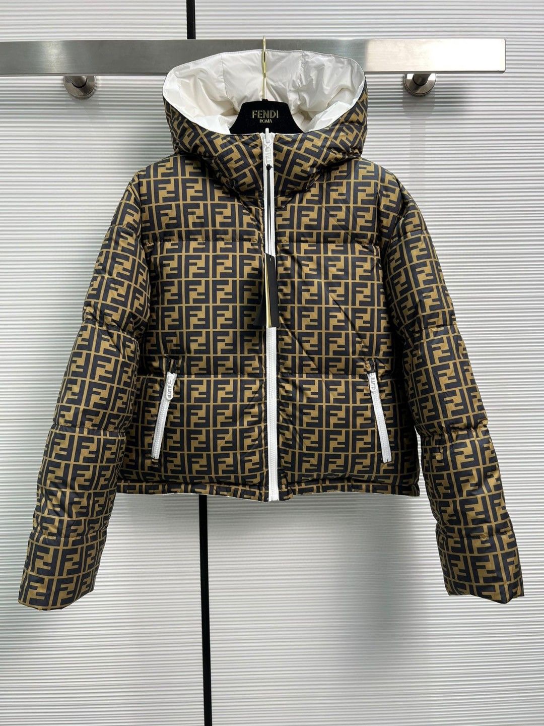 Women Down jacket Top Quality