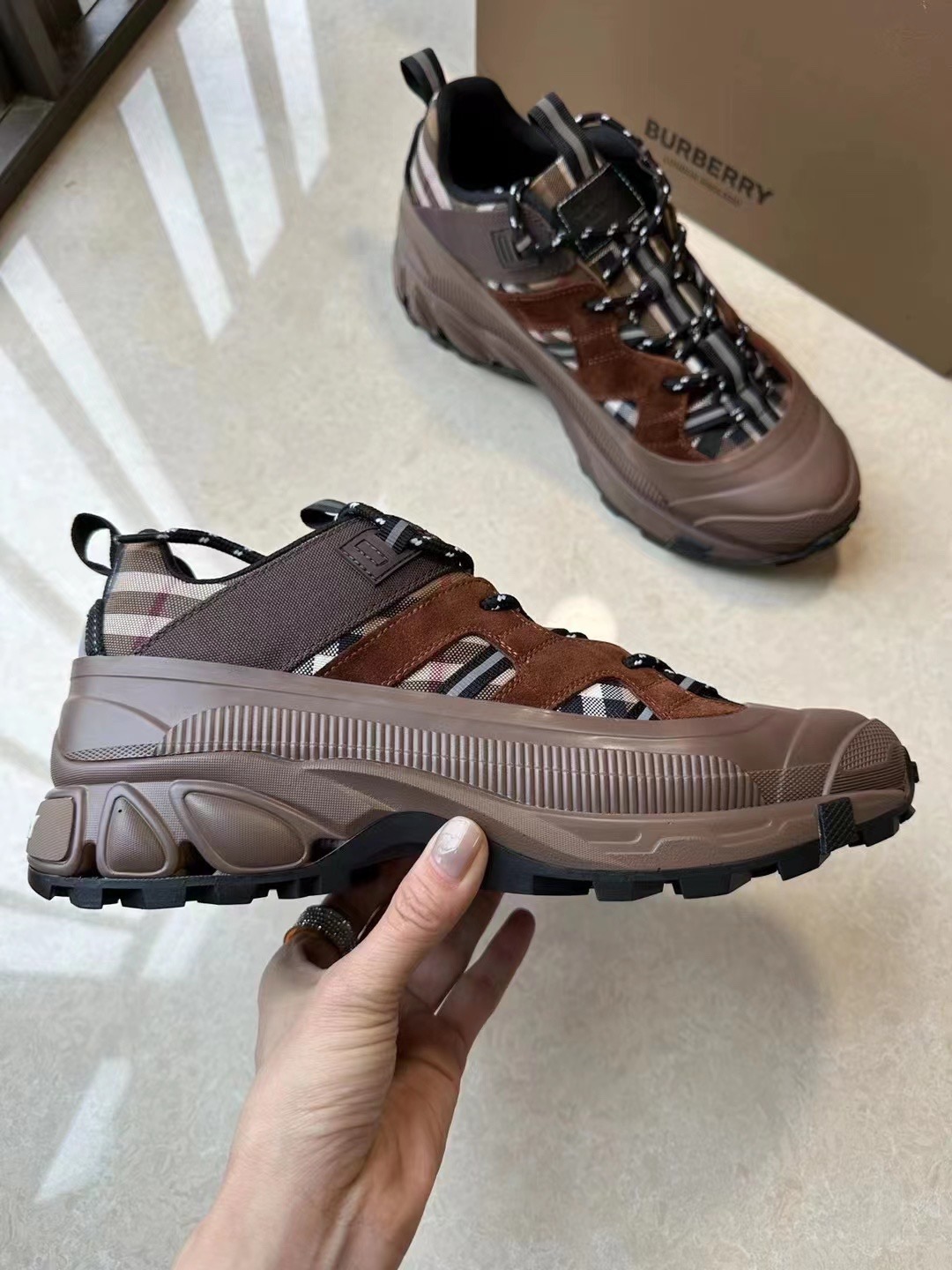 Men B*urberry Top Sneaker Maikesneakers