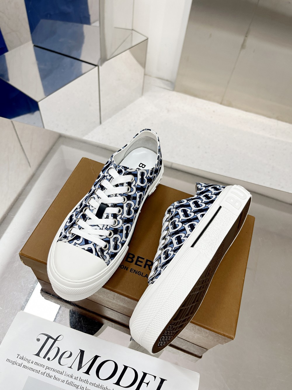 Men B*urberry Top Sneaker