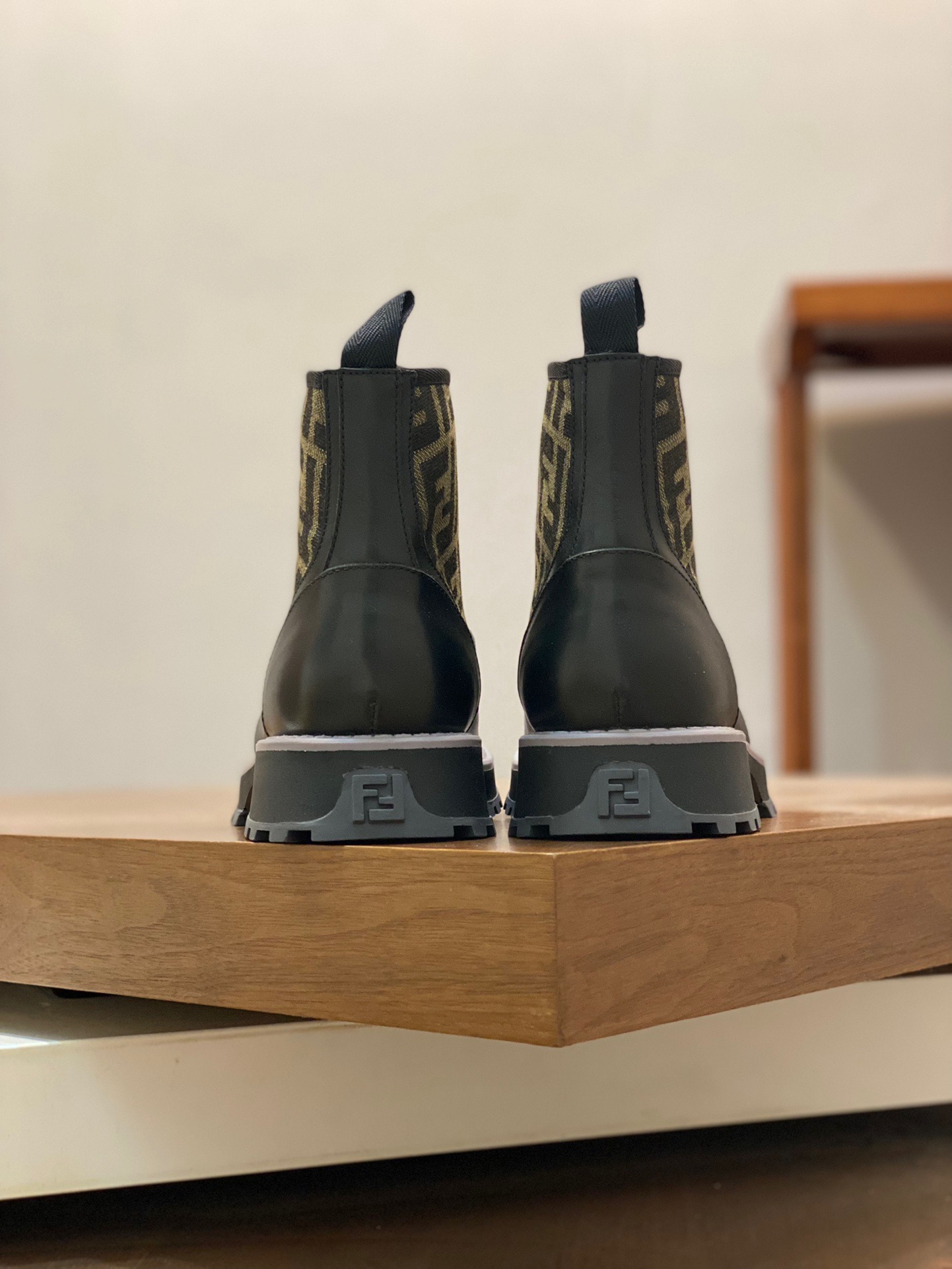 Men F*endi Top Sneaker