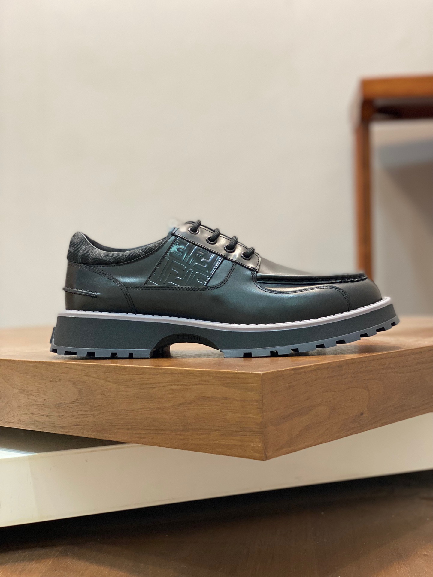 Men F*endi Top Sneaker