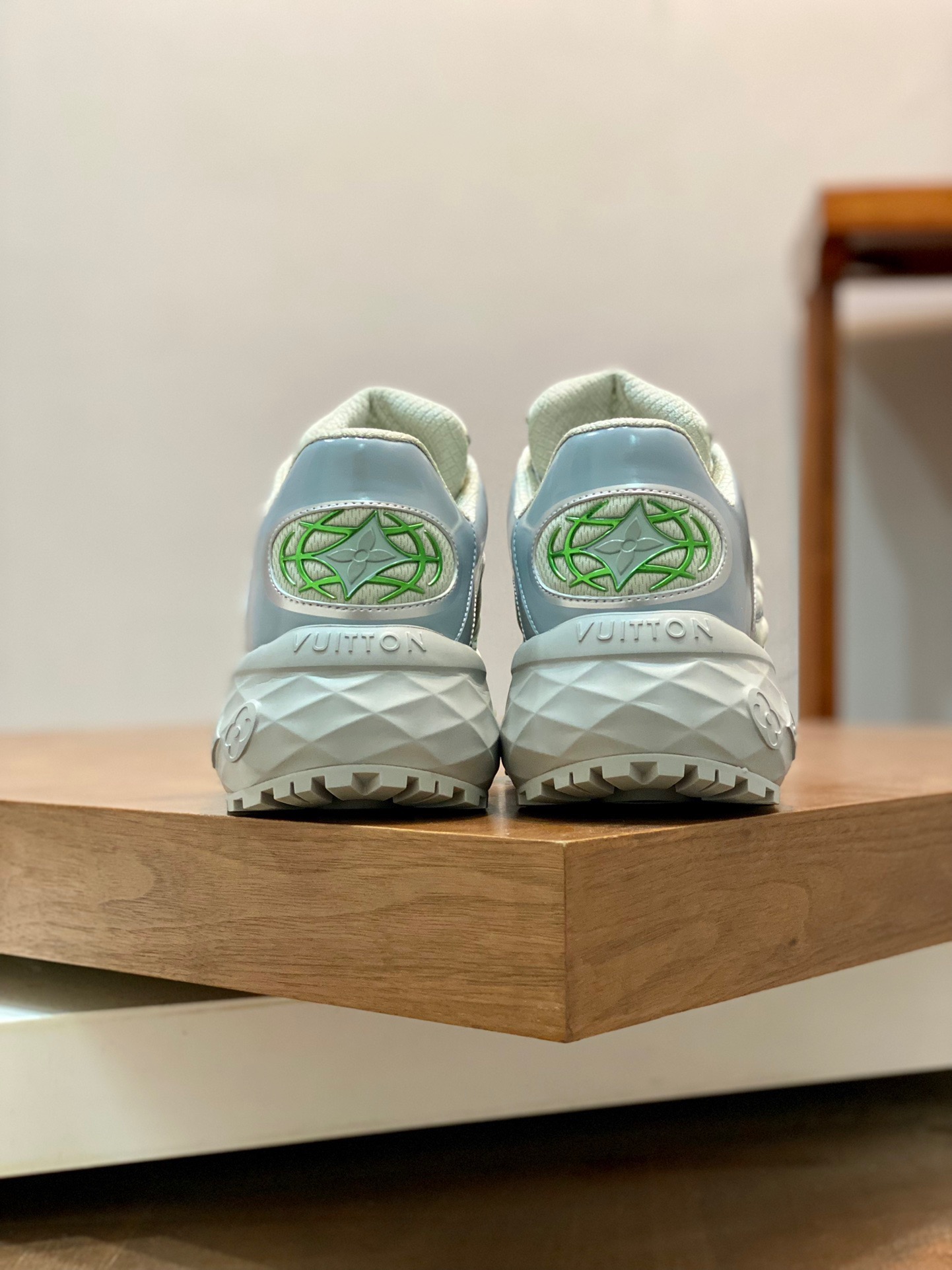 Men L*ouis V*uitton Top Sneaker