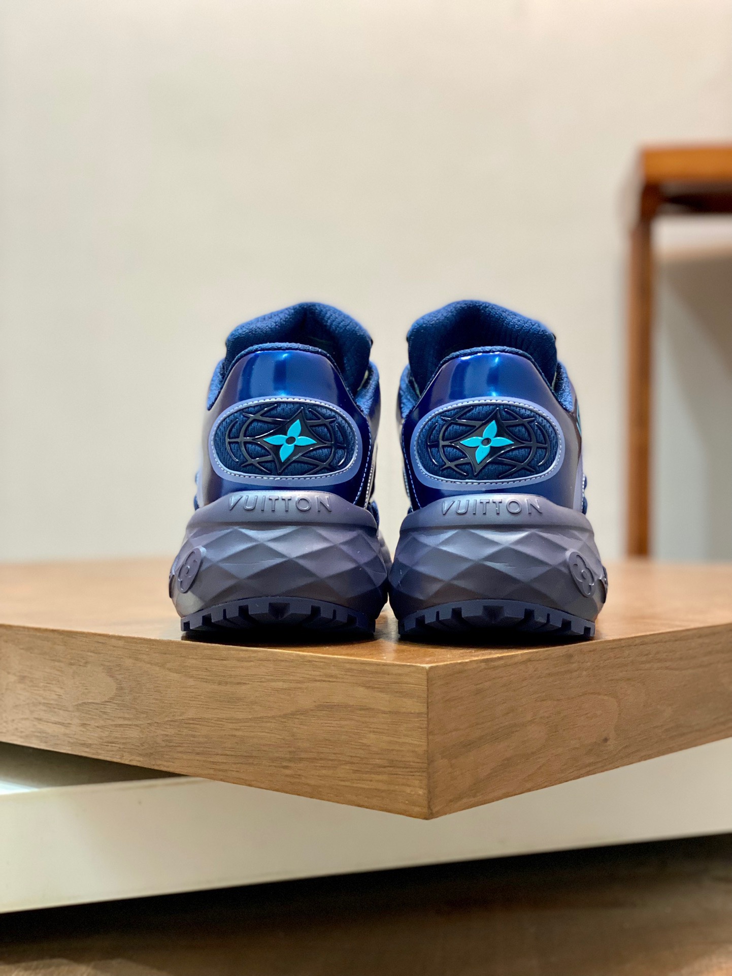 Men L*ouis V*uitton Top Sneaker