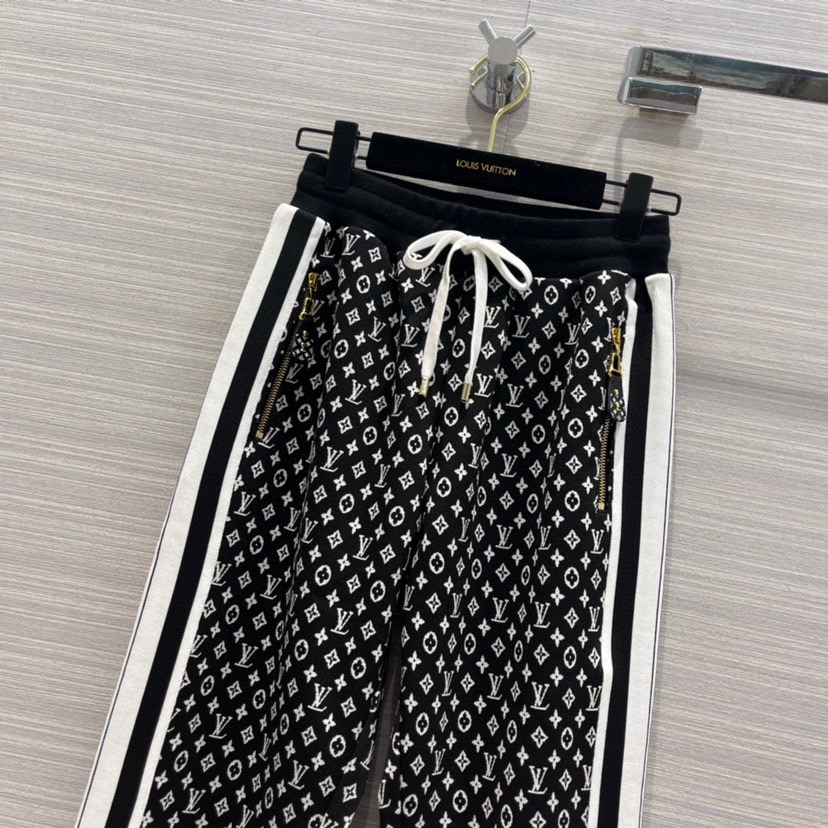 Women suits Top Quality