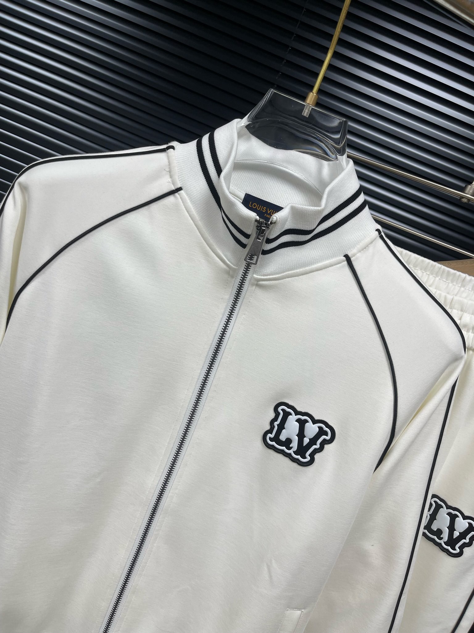 Men suits Top Quality