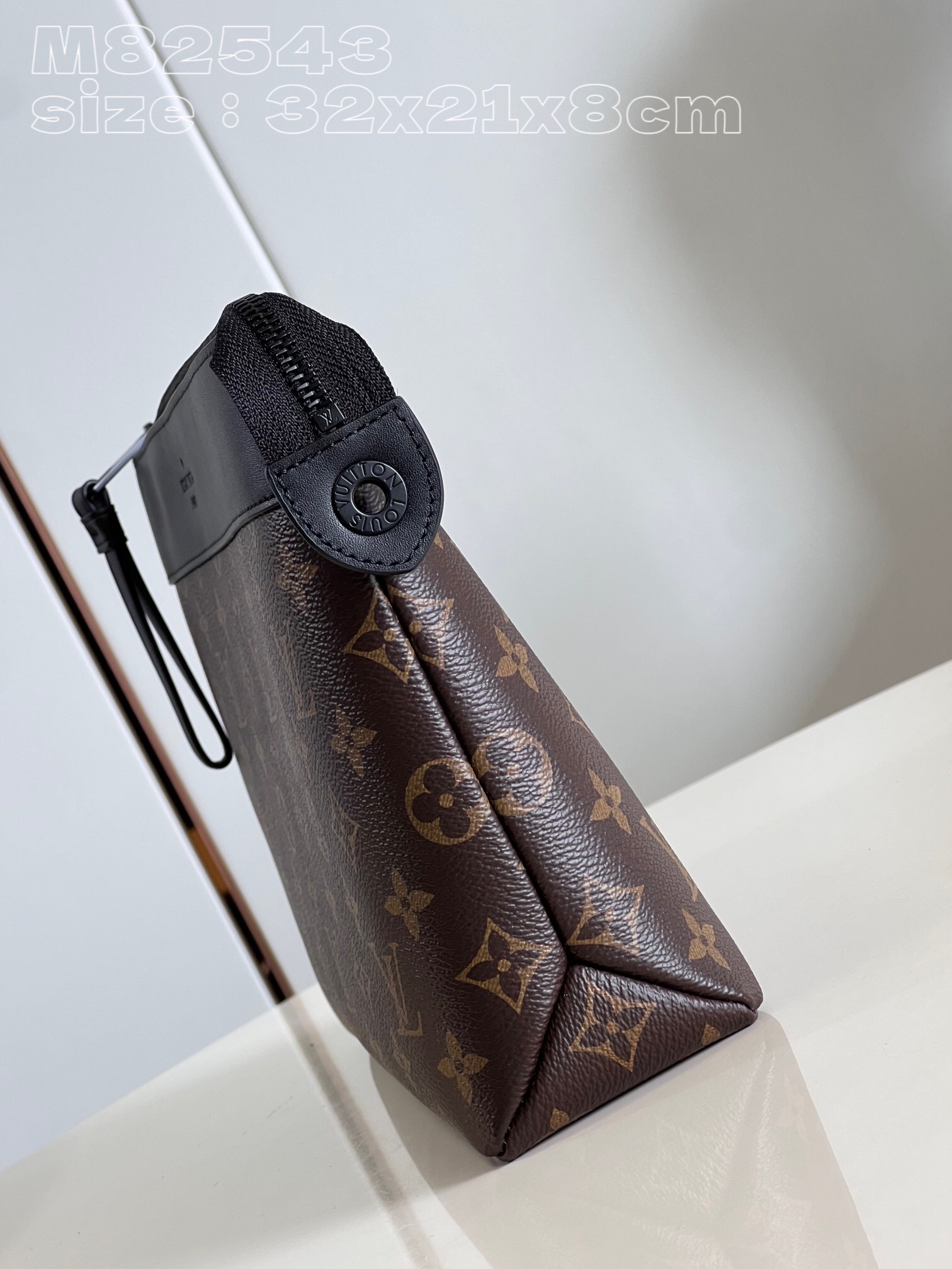 L*ouis V*uitton Top Bag