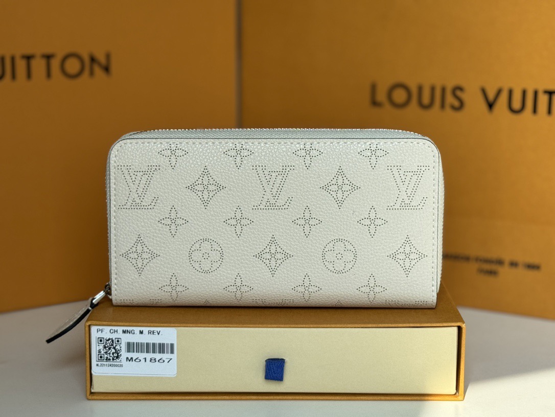 L*ouis V*uitton Top Bag