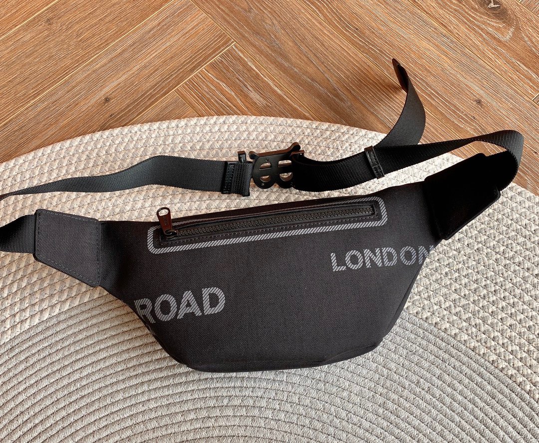 B*urberry Bag Top Quality