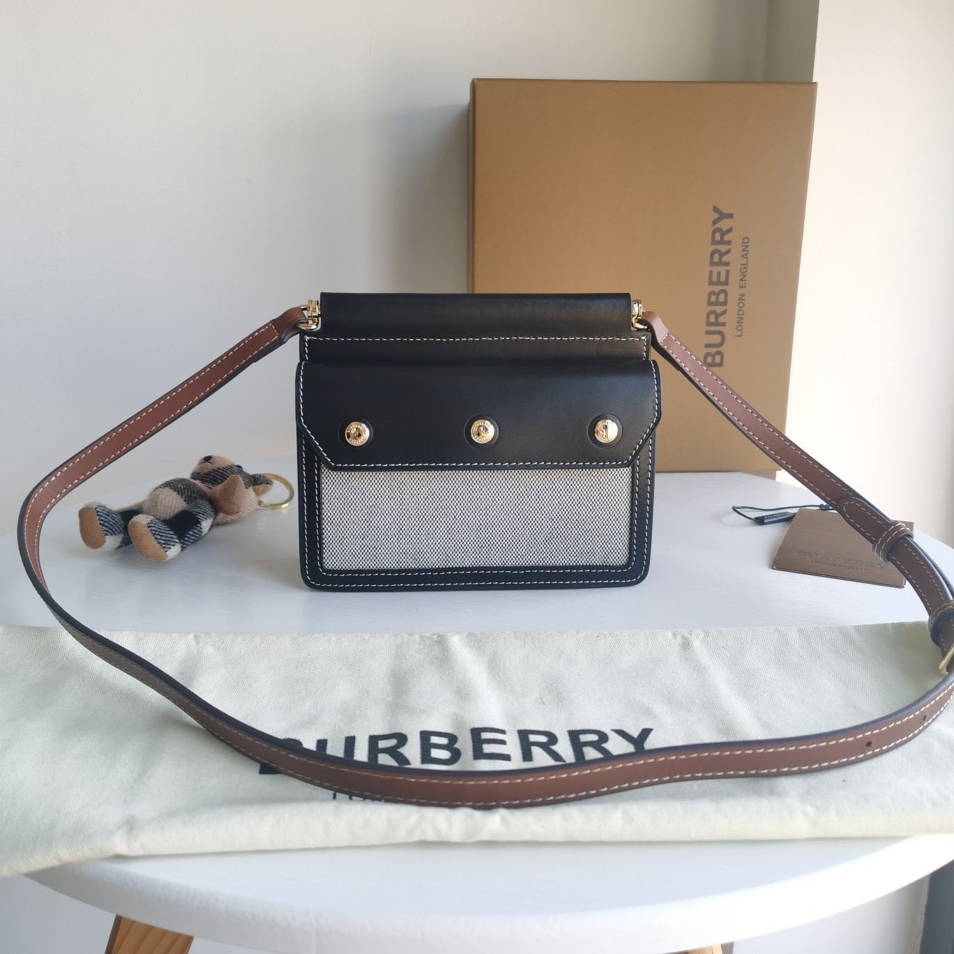 B*urberry Bag Top Quality