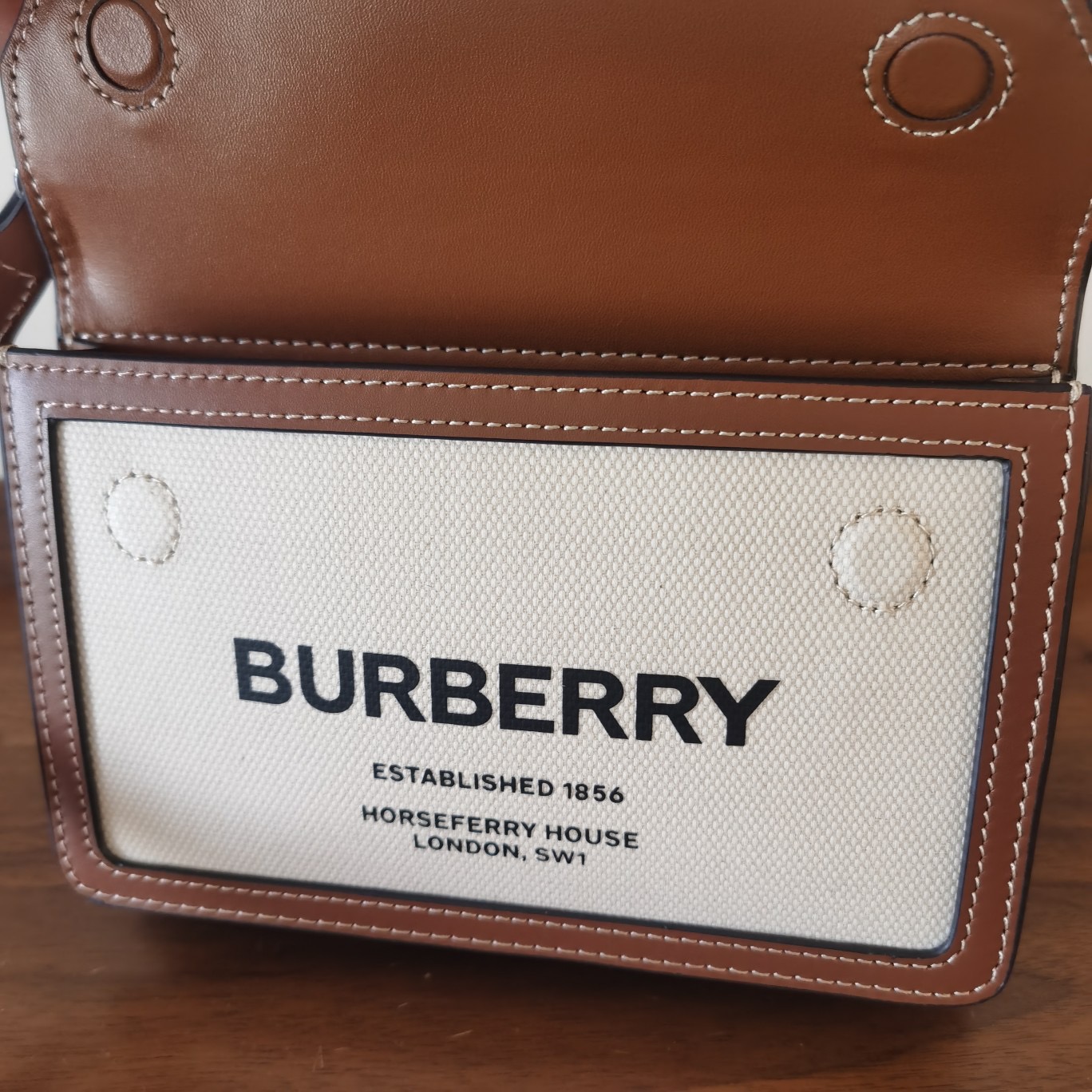 B*urberry Bag Top Quality