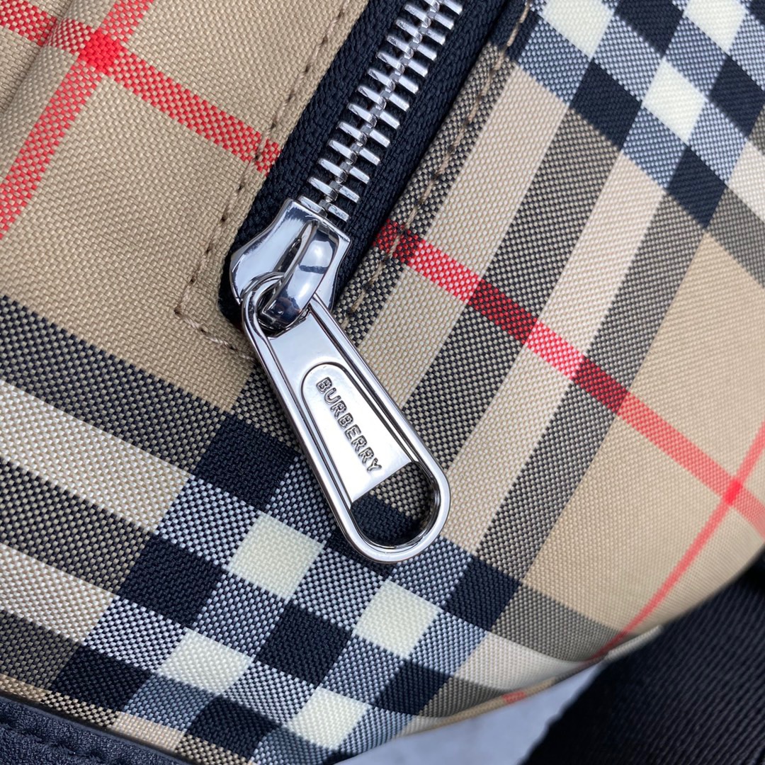 B*urberry Bag Top Quality